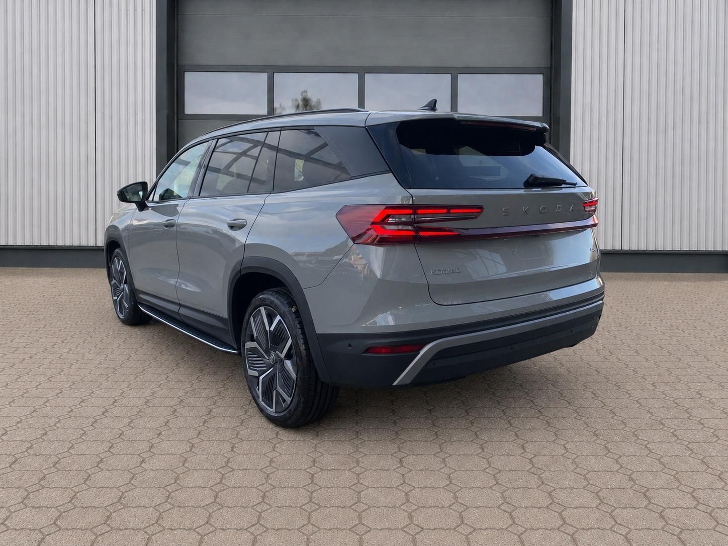 Škoda Kodiaq, 2,0TDI 142kW 4x4-Exclusive Sel - fotka 3