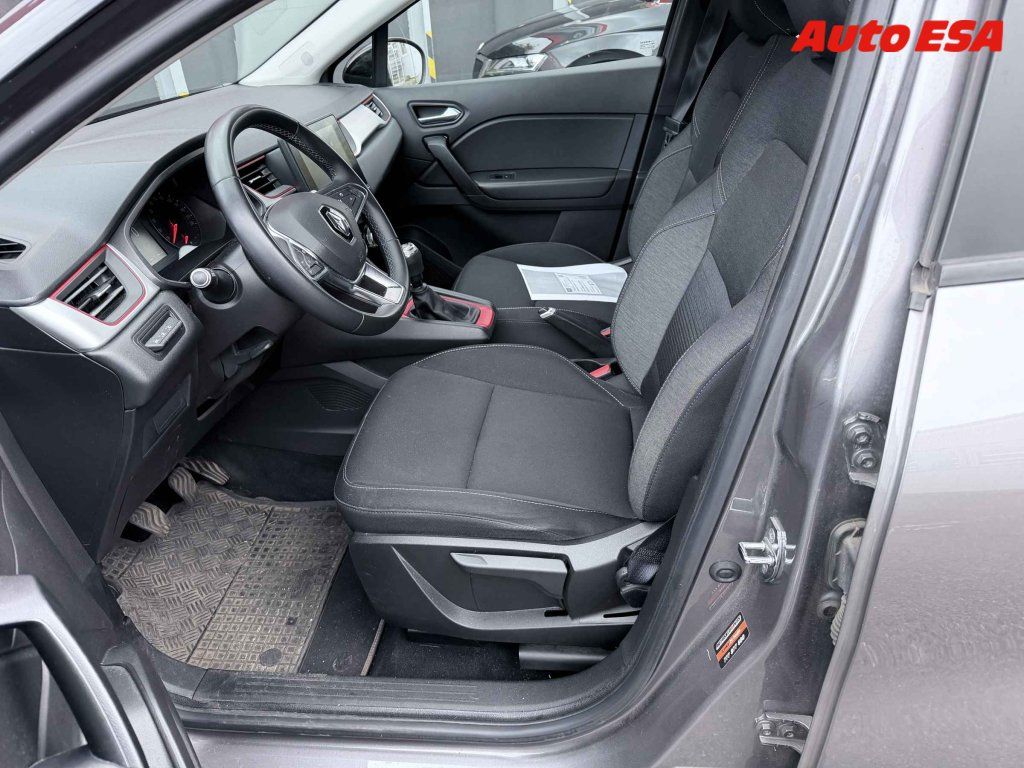 Renault Captur, 1.3TCE,2.maj,ČR - fotka 3