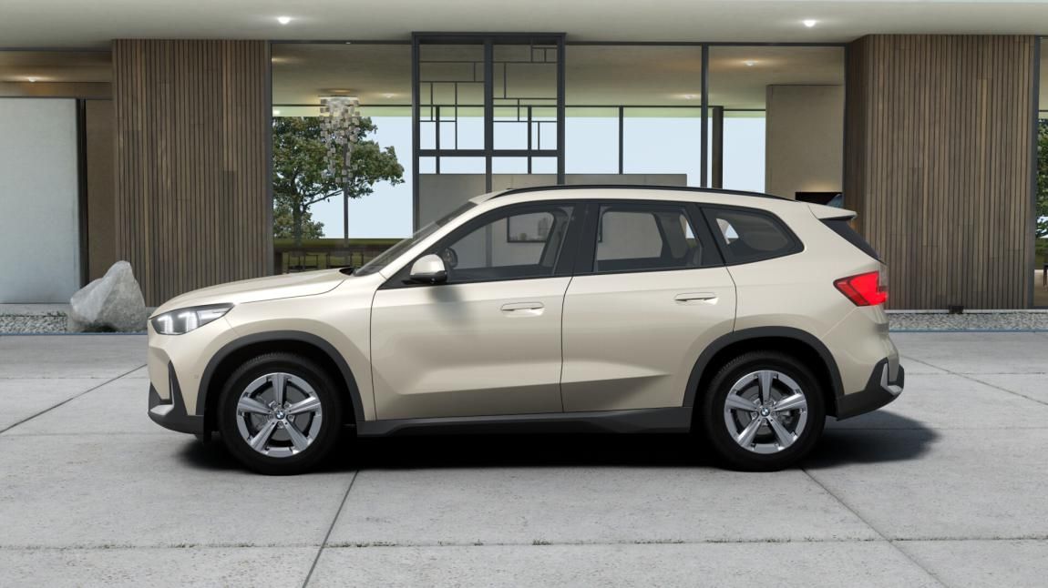 BMW X1, sDrive18i - fotka 5