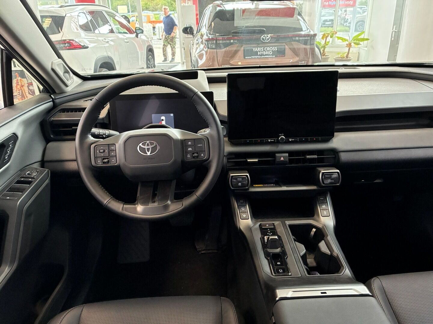 Toyota Rav4, Executive 2,5 Hybrid AWD - fotka 4