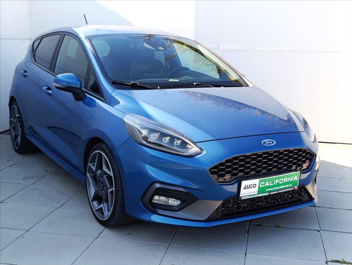 Ford Fiesta, 1,5 ST 147kW Kamera Navi Recar - fotka 4