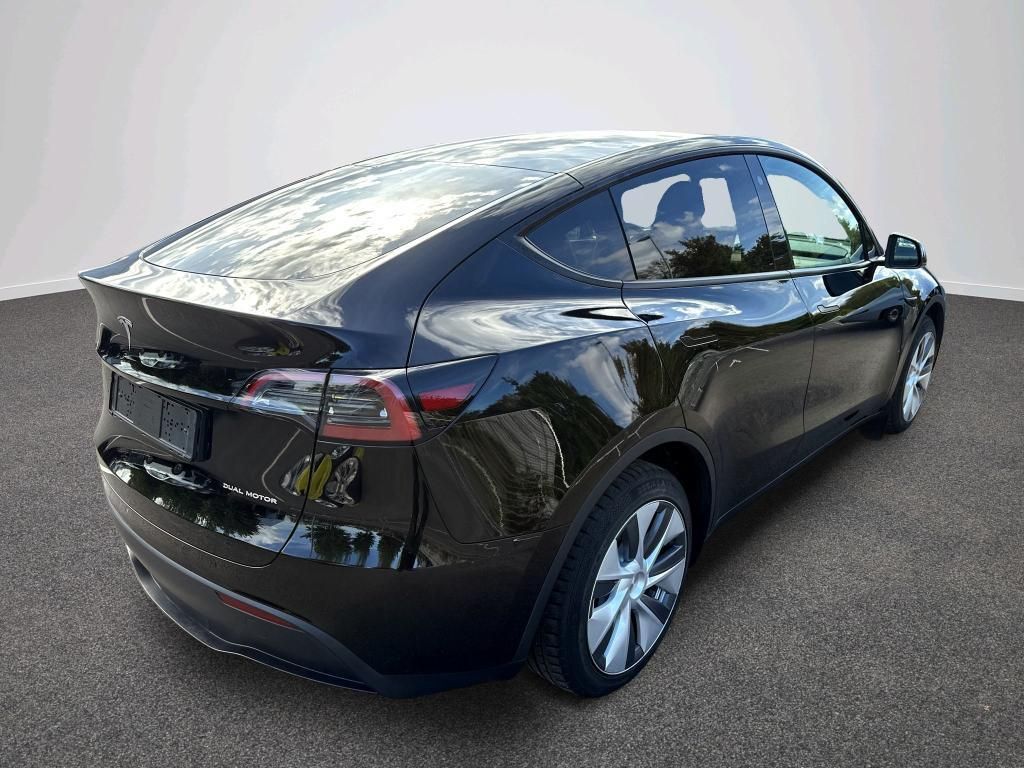 Tesla Model Y, AWD Long Range    PŘIPRAVUJEME - fotka 4