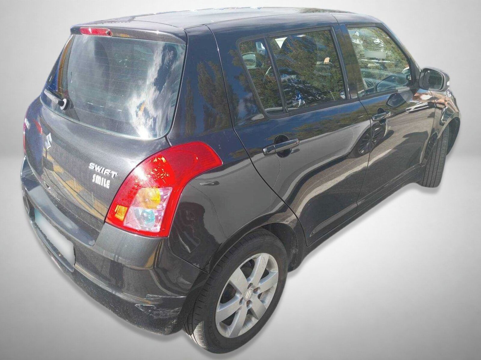 Suzuki Swift, 1.3, Serv.kniha, jezdí dobře - fotka 2