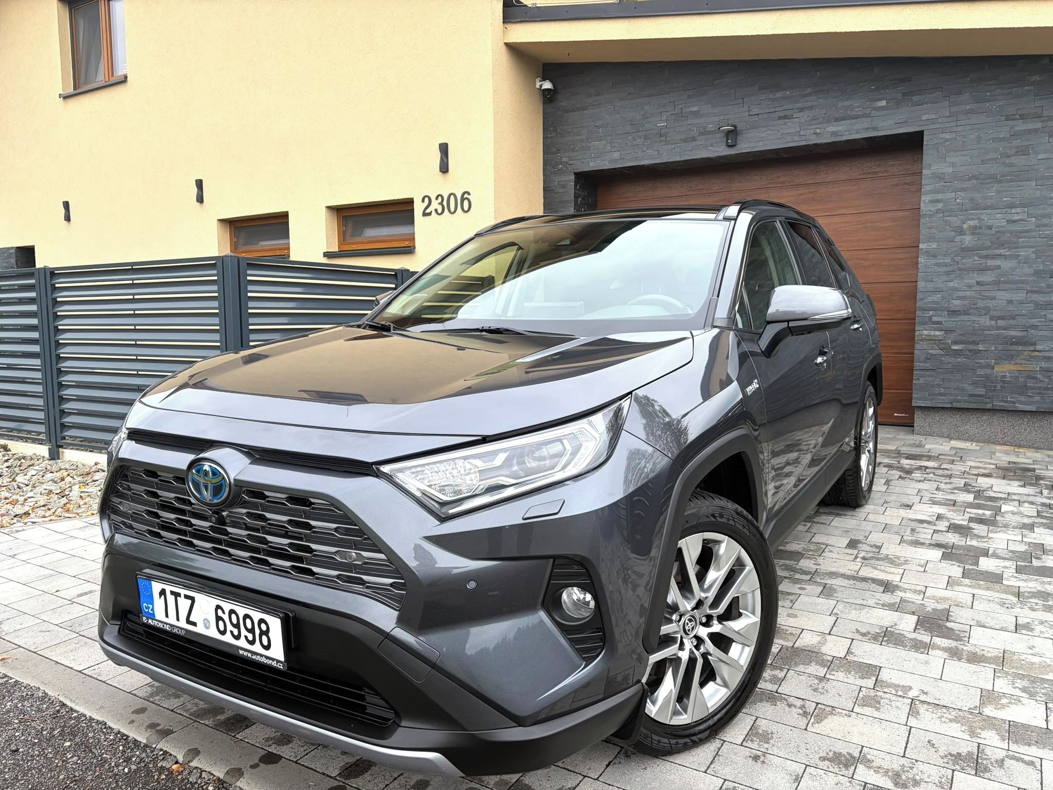 Toyota Rav4, 2.5i HYBRID 131Kw 4x4