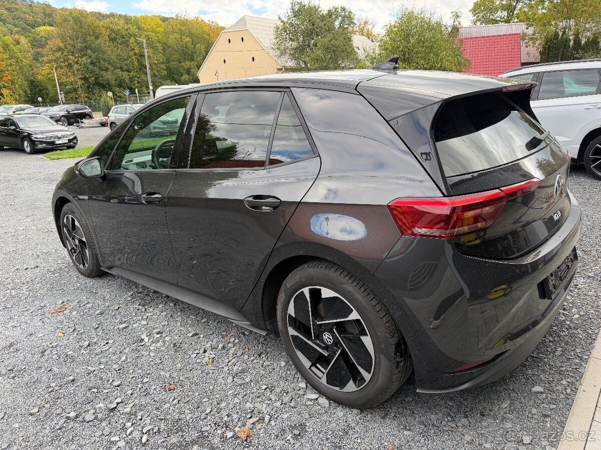 Volkswagen ID.3, 1.ST 62KWH 150 KW MATRIX TAŽNÉ - fotka 3