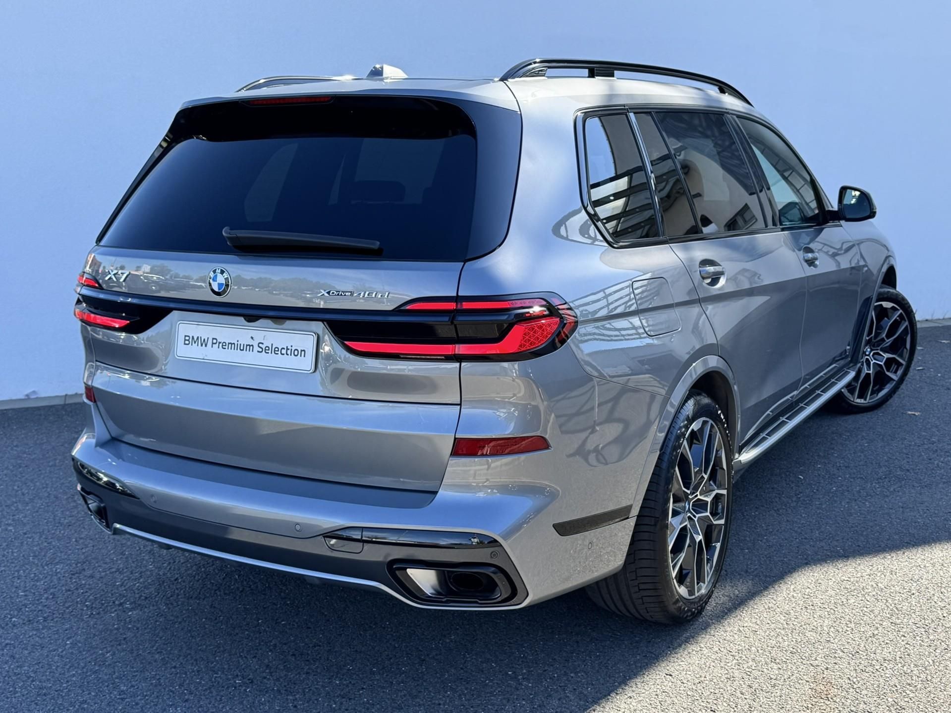 BMW X7, X7 xDrive40d Mpaket - fotka 2