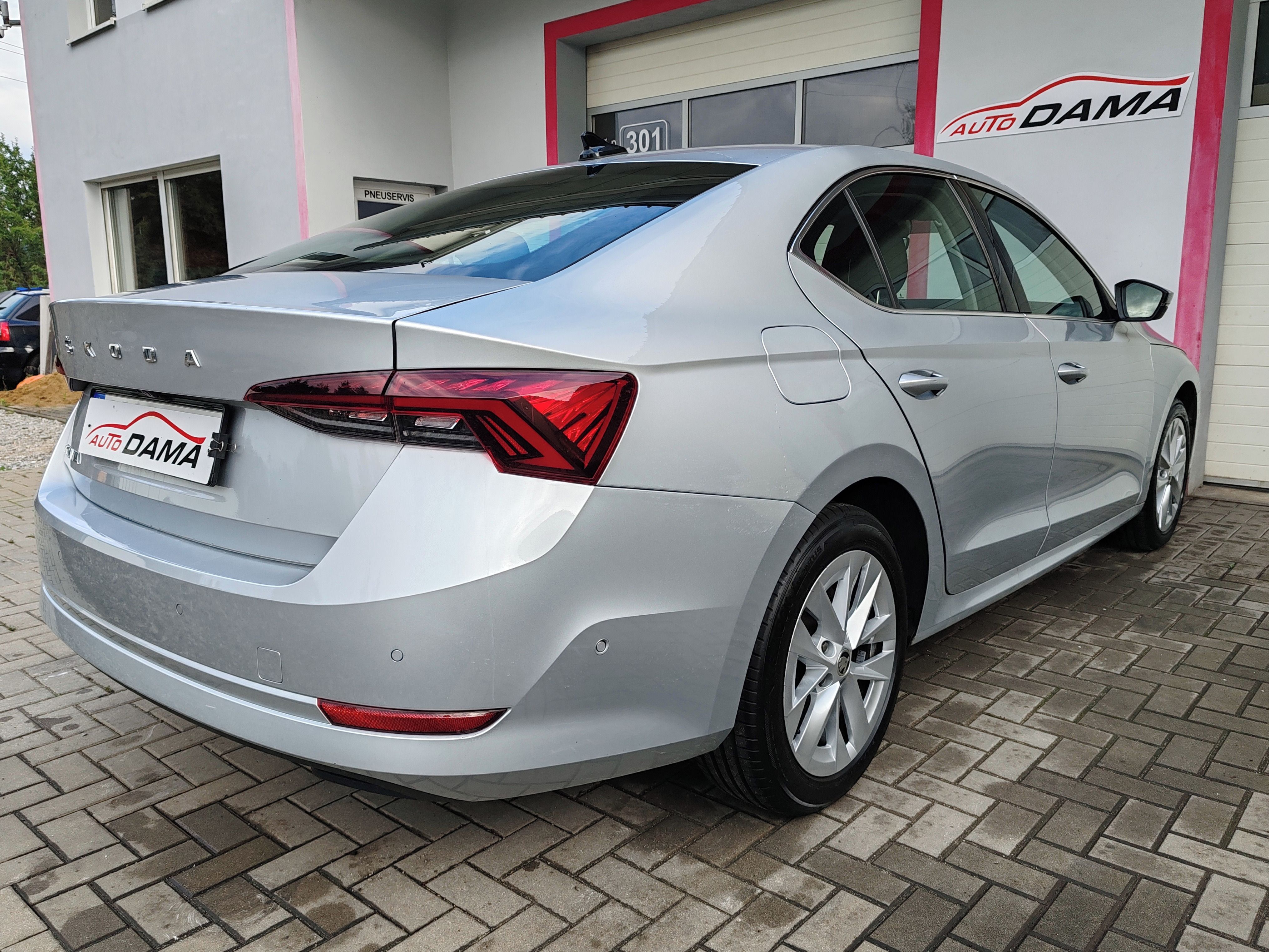 Škoda Octavia, 2.0TDI 110KW DSG STYLE PLUS - fotka 4