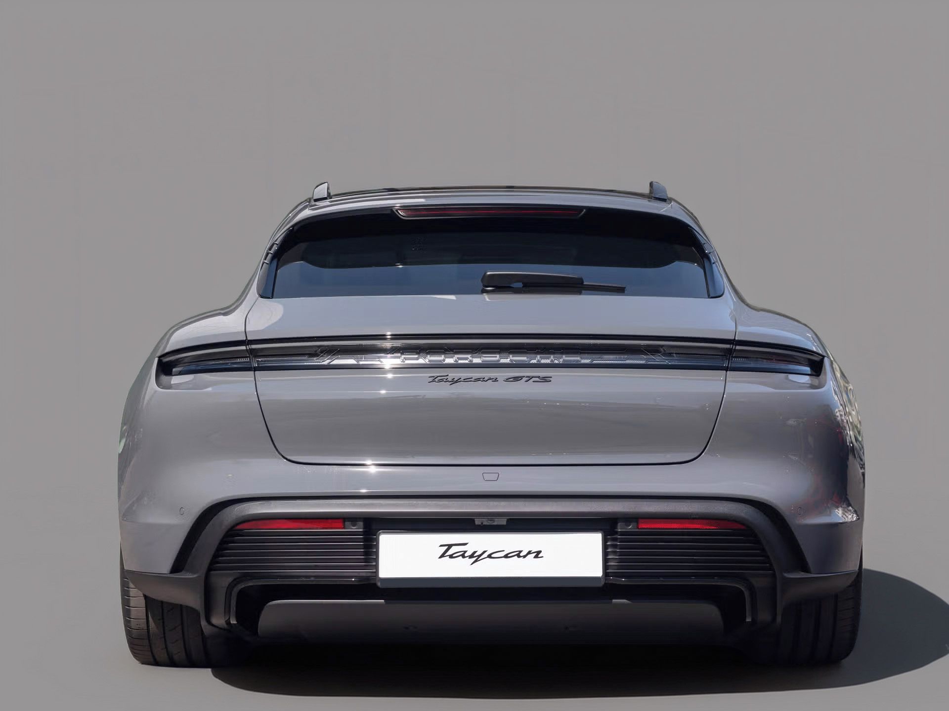 Porsche Taycan, GTS Sport Turismo PASM HuD 360 - fotka 5