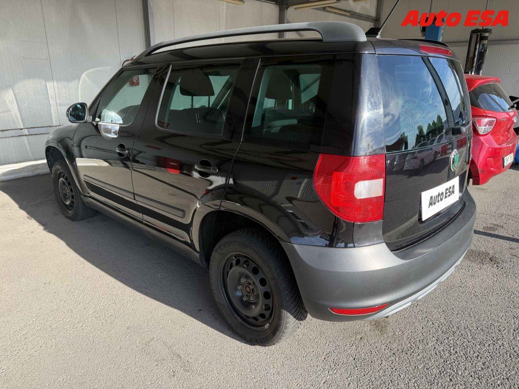 Škoda Yeti, 2.0TDi 4x4 - fotka 2