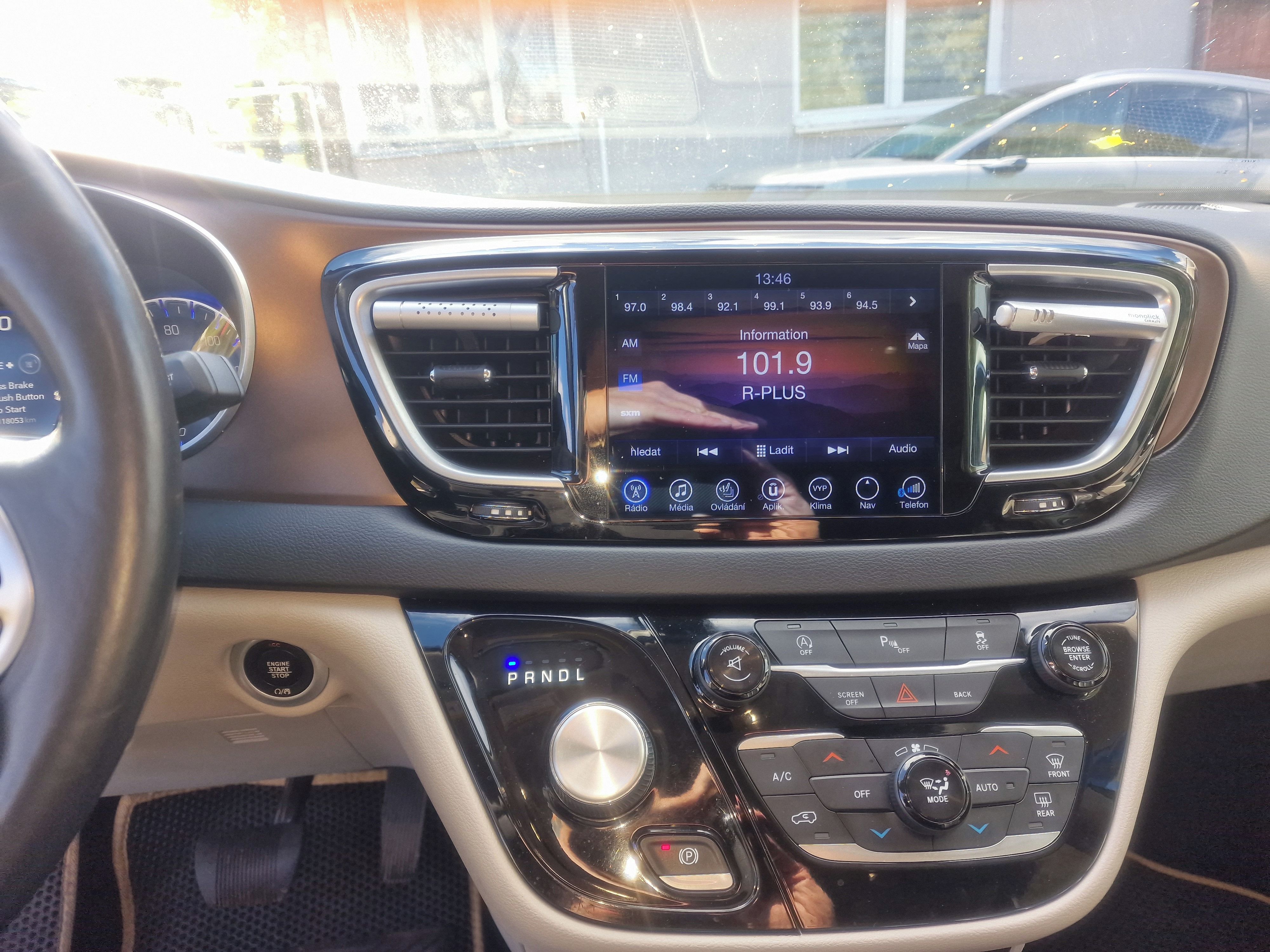 Chrysler Pacifica, 3.6 V6, STK 10/28,naj 118111km - fotka 6