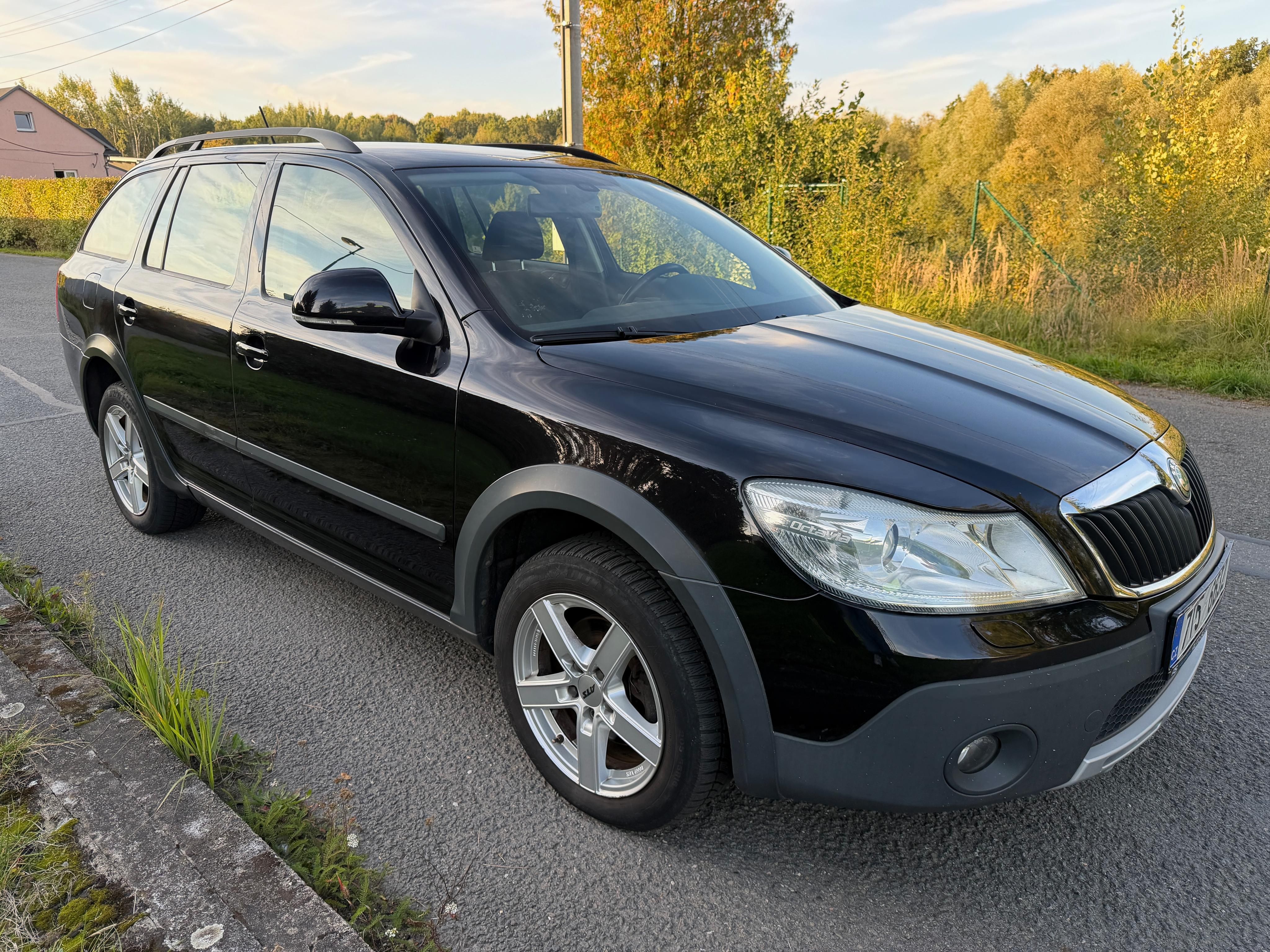 Škoda Octavia, 2.0TDi-SCOUT,manuál,1.maj