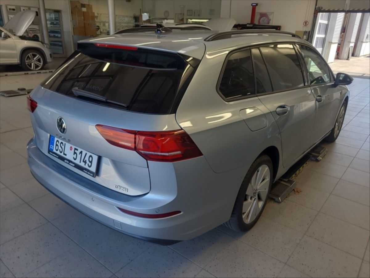 Volkswagen Golf Variant, 1,5 eTSi DSG 85kW - fotka 2