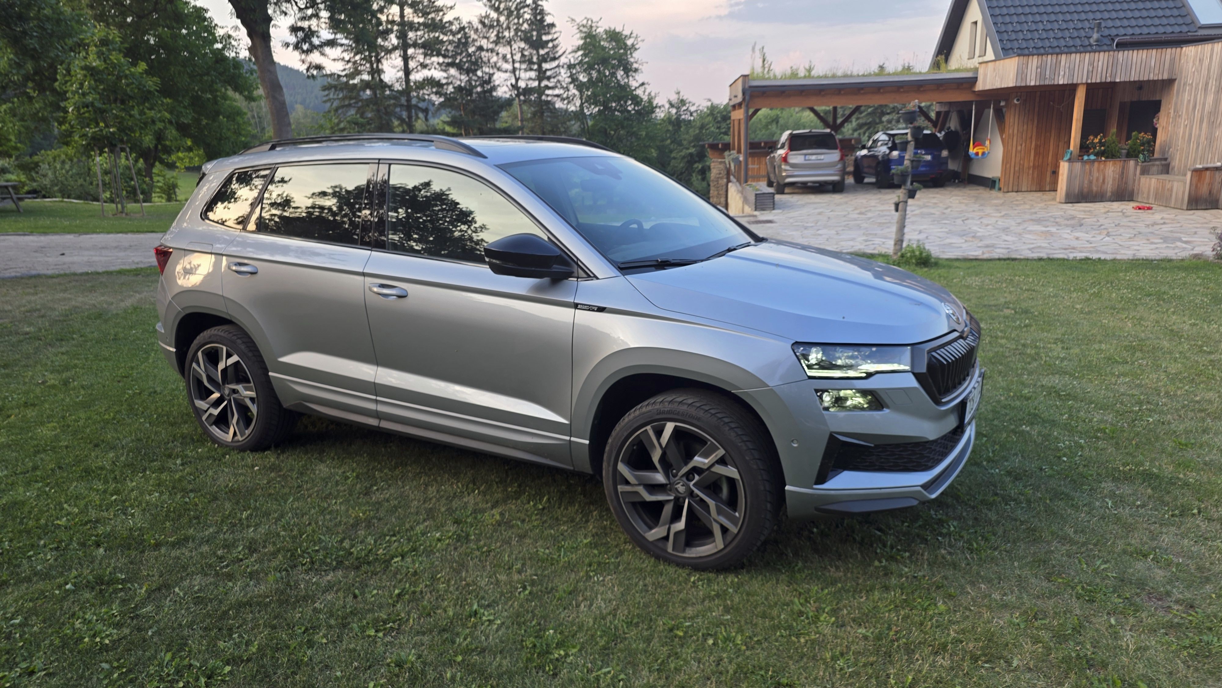 Škoda Karoq, Škoda Karoq 2.0 TDI 4x4 DSG - fotka 5