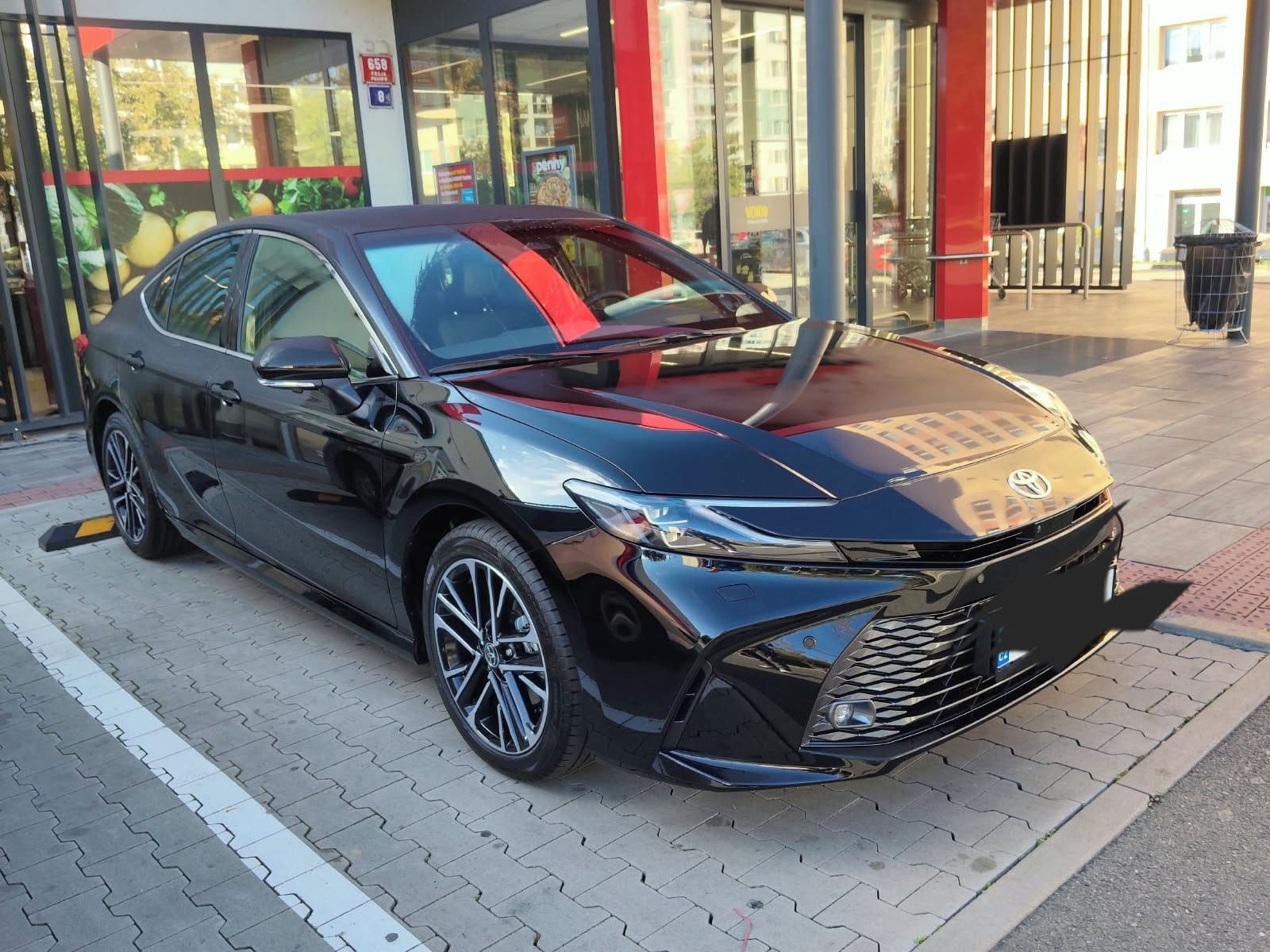 Toyota Camry, 2.5 hybrid Exicutive (VIP) - fotka 5