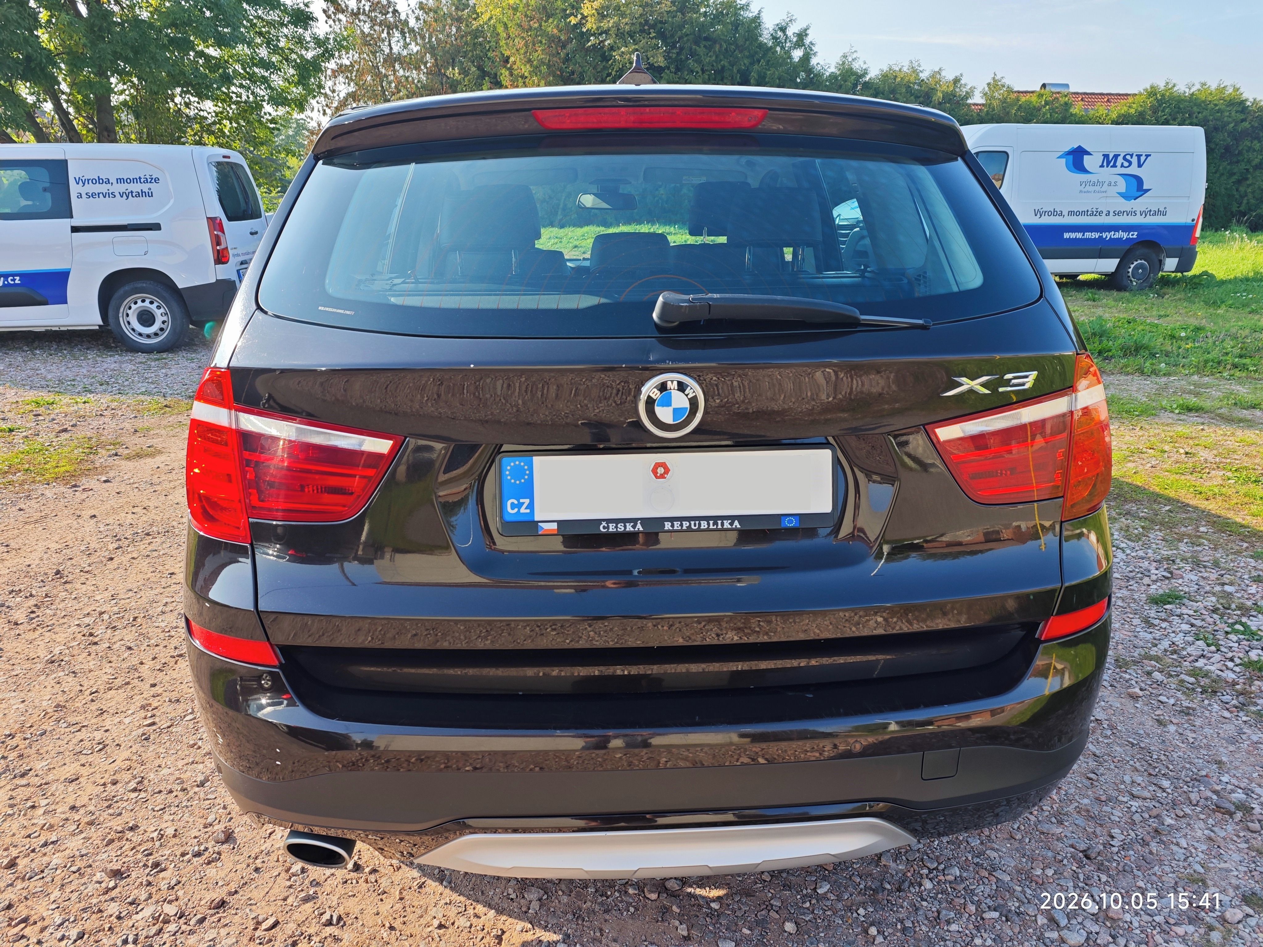 BMW X3, xDrive20d,4x4,140 kW Automat - fotka 4