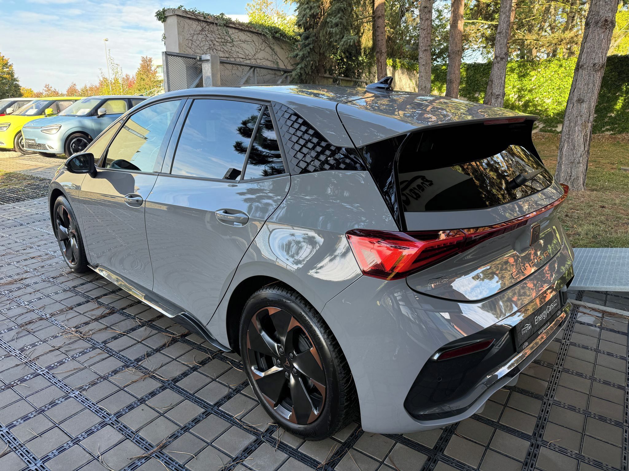 Cupra Born, 150kW 360° kamera HUD 62kWh - fotka 4