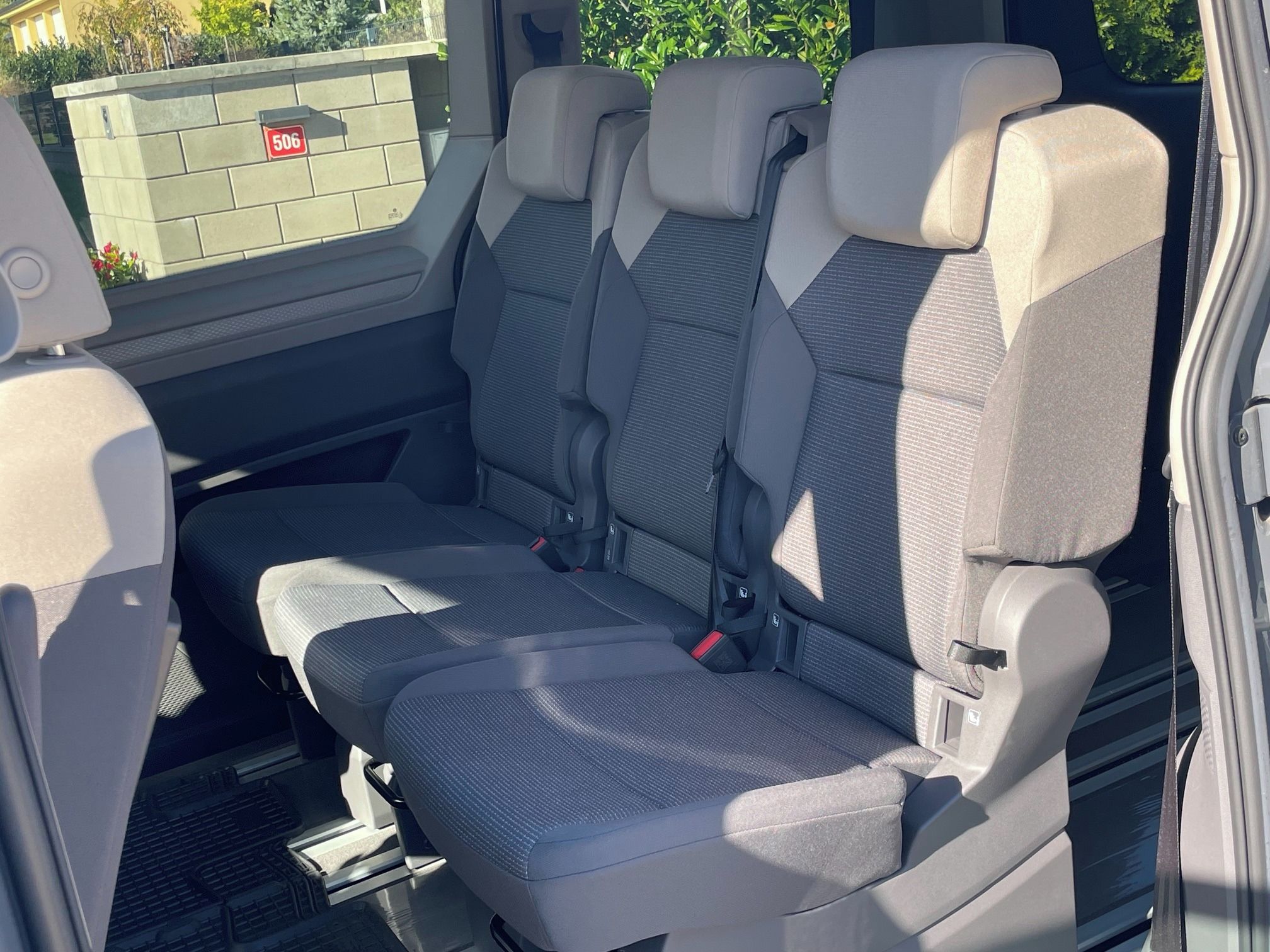 Volkswagen Multivan - fotka 2