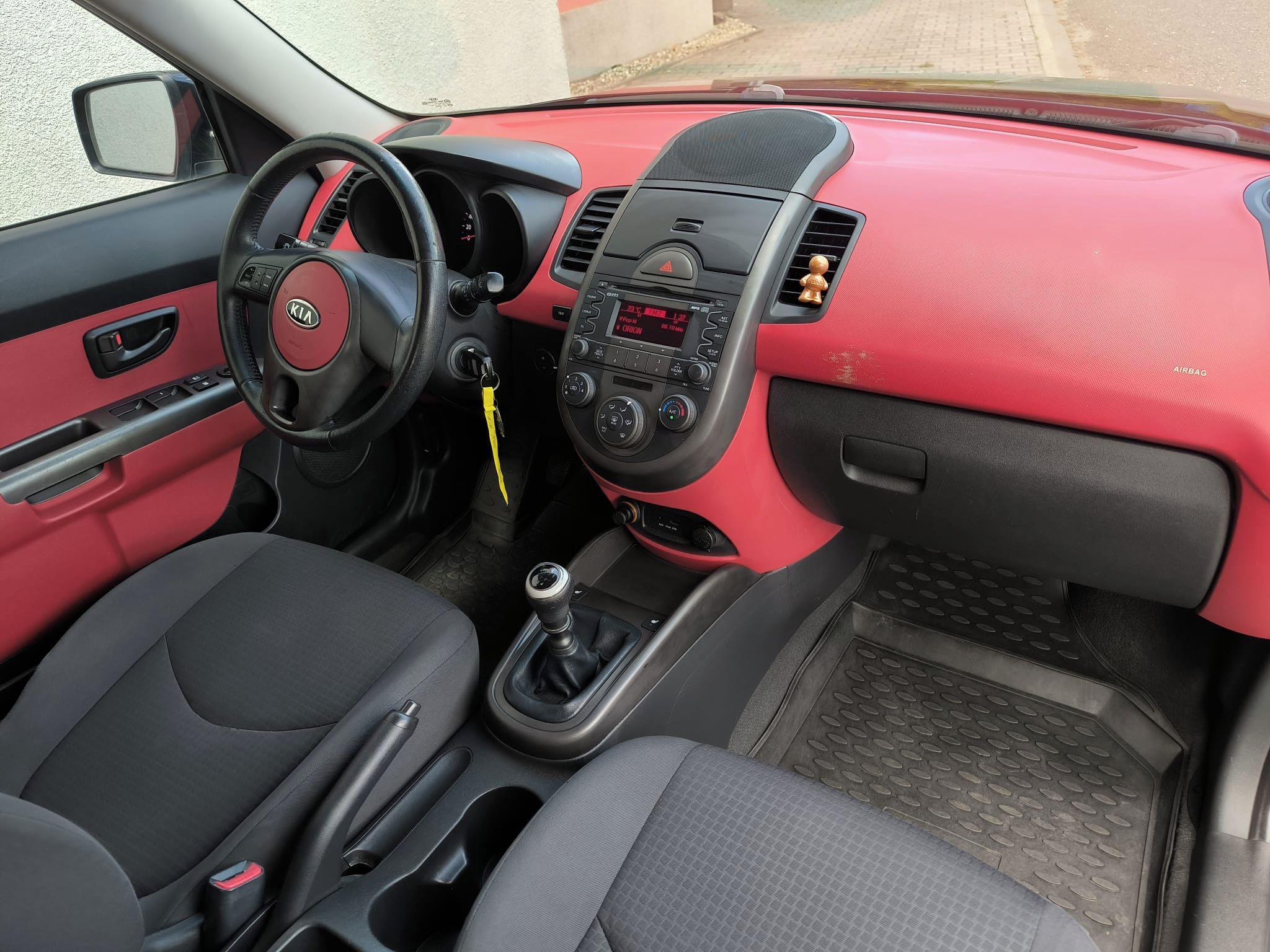Kia Soul, 1.6 CVVT 93kW - fotka 5