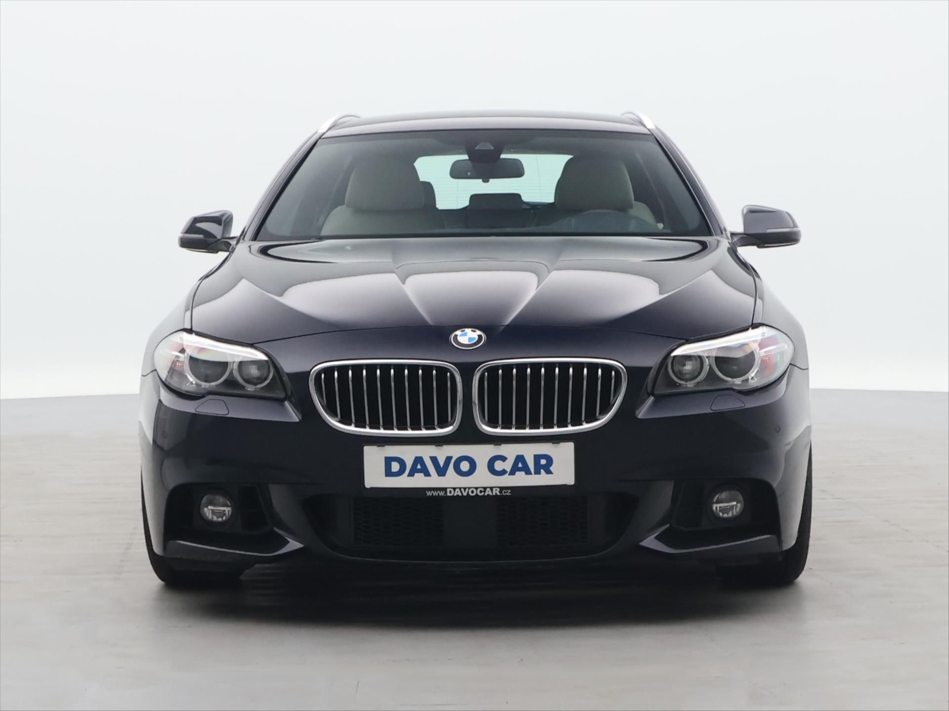 BMW Řada 5, 3,0 535i 225kW xD M-paket DPH - fotka 2