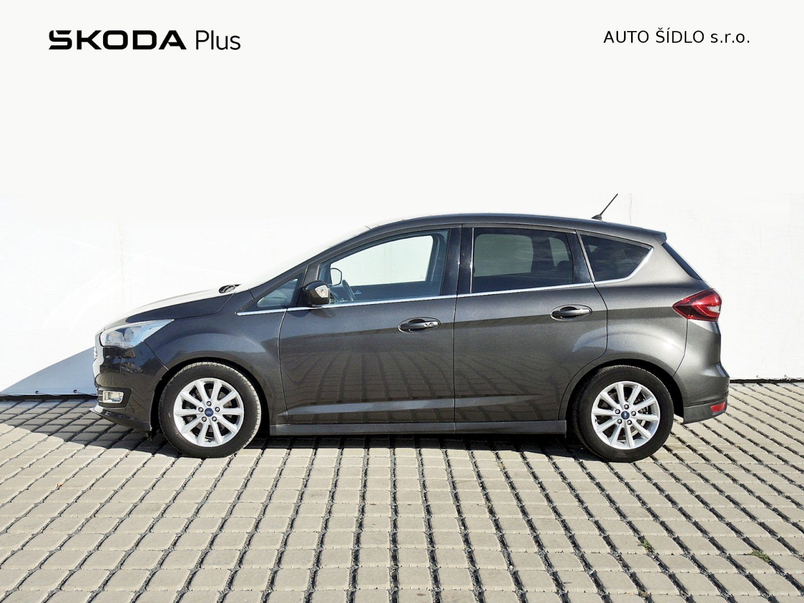 Ford C-MAX, 1.0 EcoBoost Titanium - fotka 3