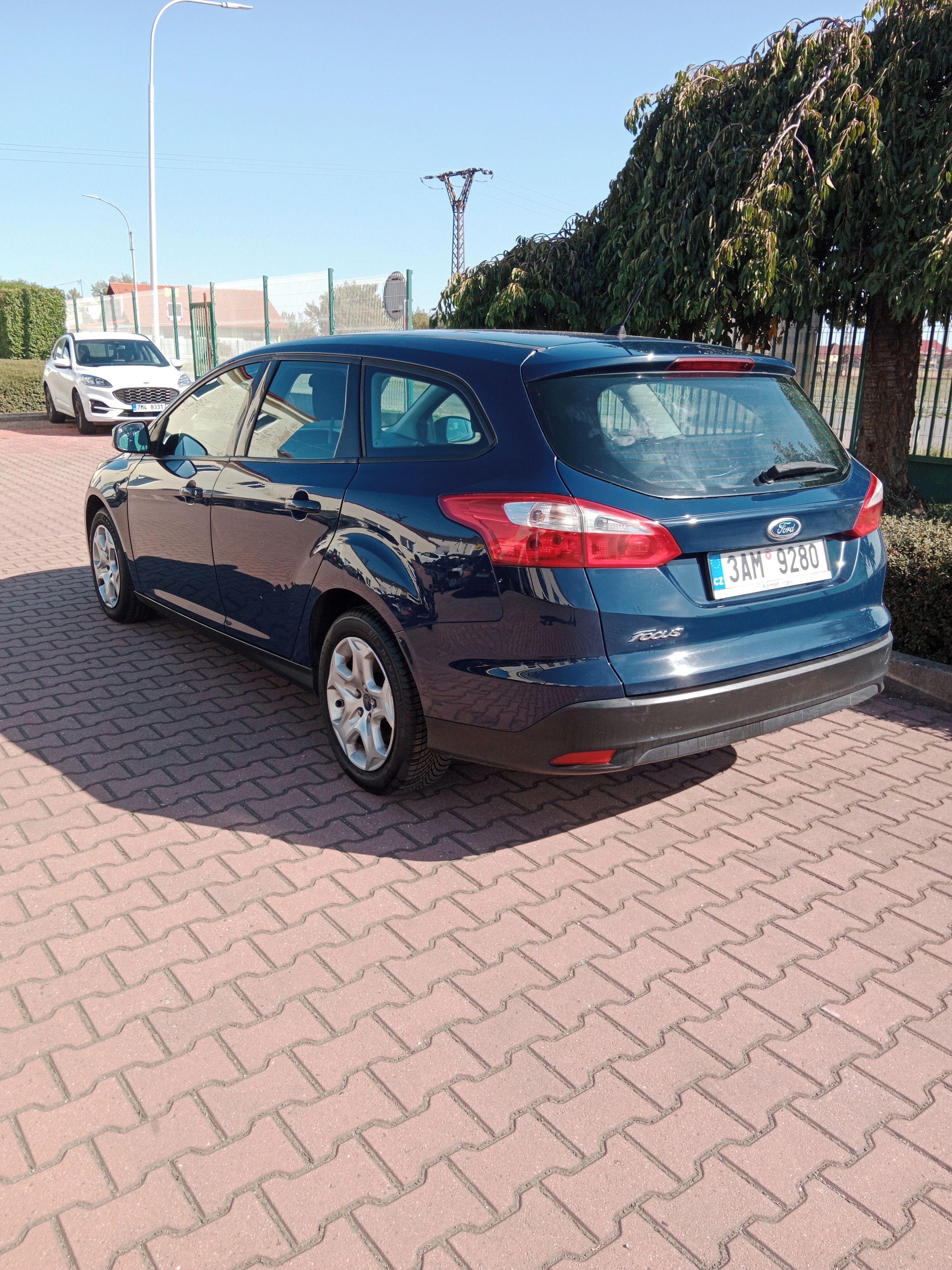 Ford Focus, 1.6 ti-vct - fotka 3