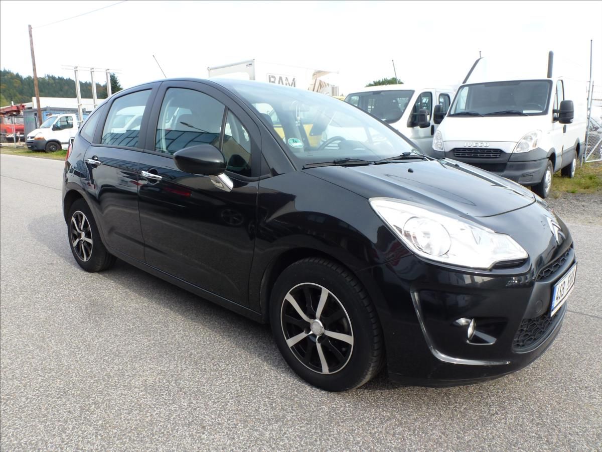 Citroën C3, 1,4 i Black Edition - fotka 6