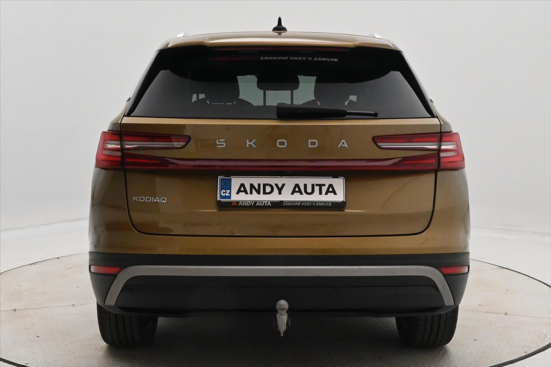 Škoda Kodiaq, 2,0 TDI 110kW DSG Selection 7 - fotka 6