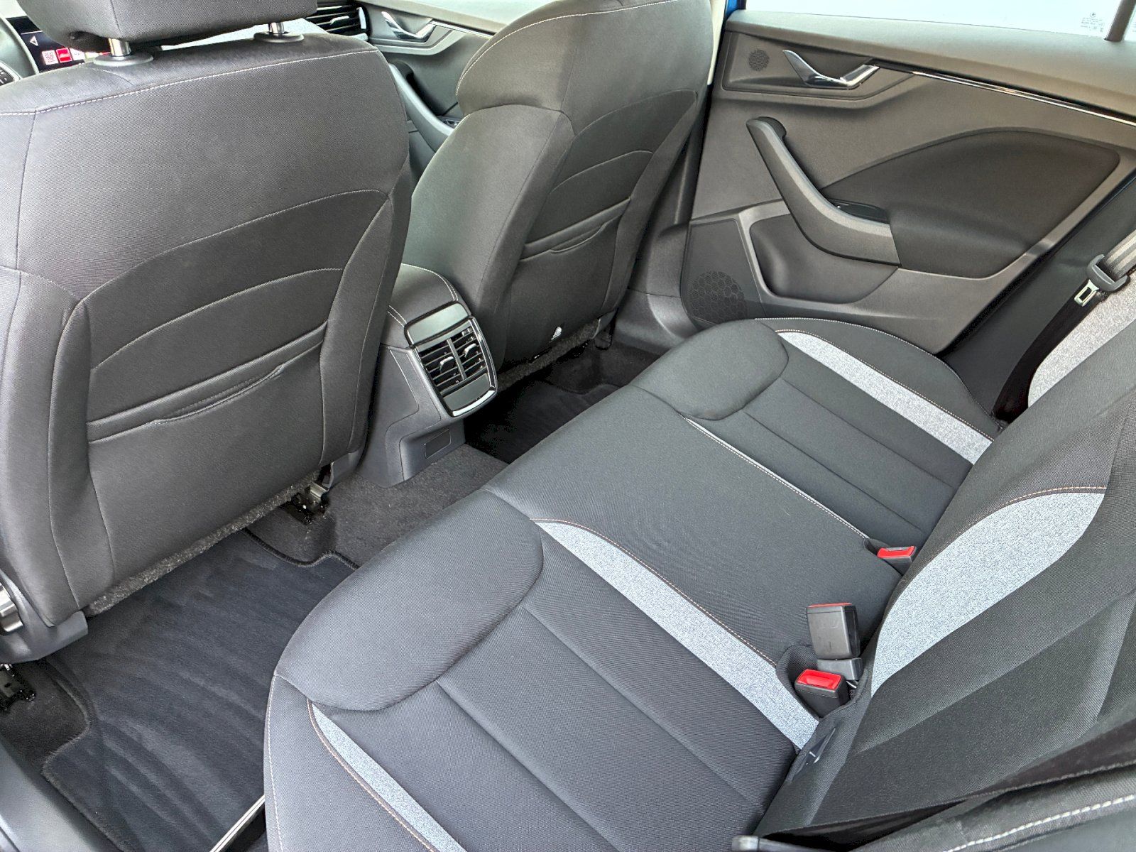 Škoda Scala, 1,0 TSI / 85 kW Selection - fotka 6