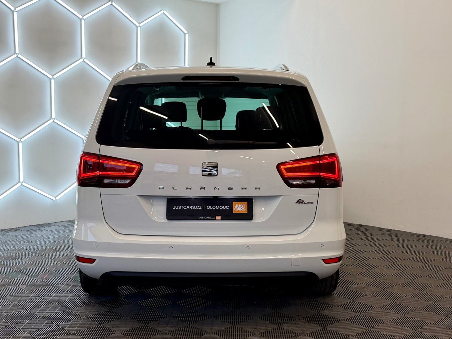 Seat Alhambra, FR 1.4TSI 110kW/7míst/TZ/WEBAS - fotka 6