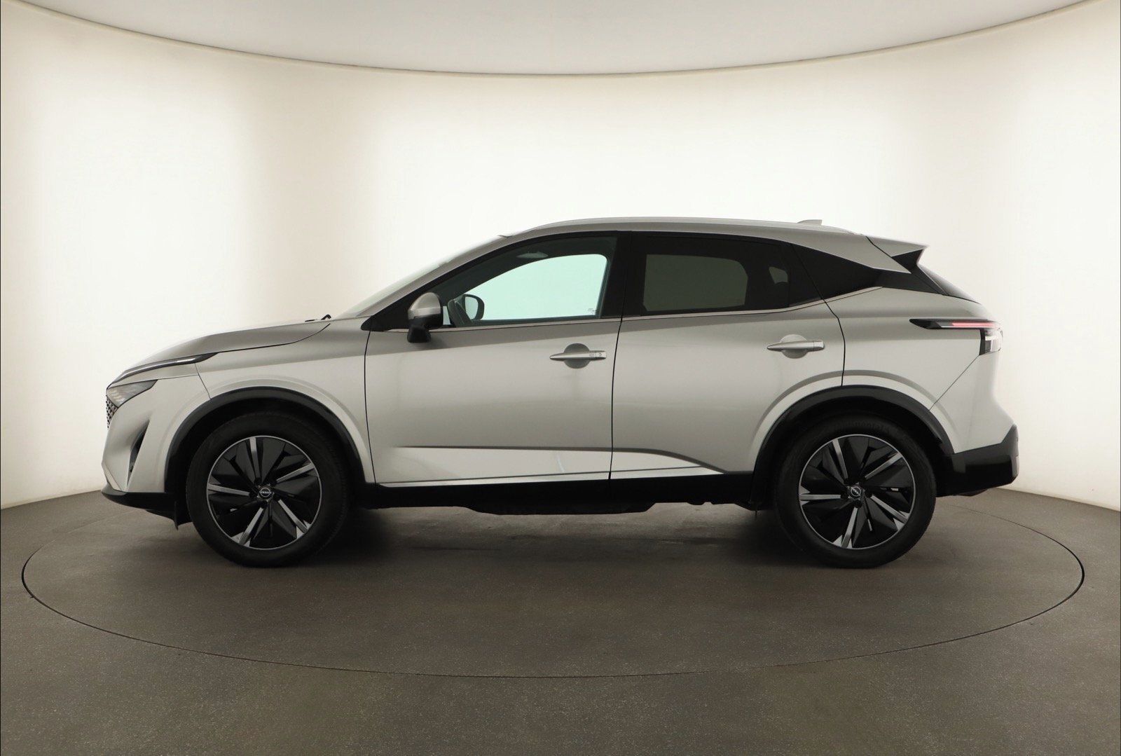 Nissan Qashqai, 1.3 DIG-T MHEV, Tekna, Záruka - fotka 3