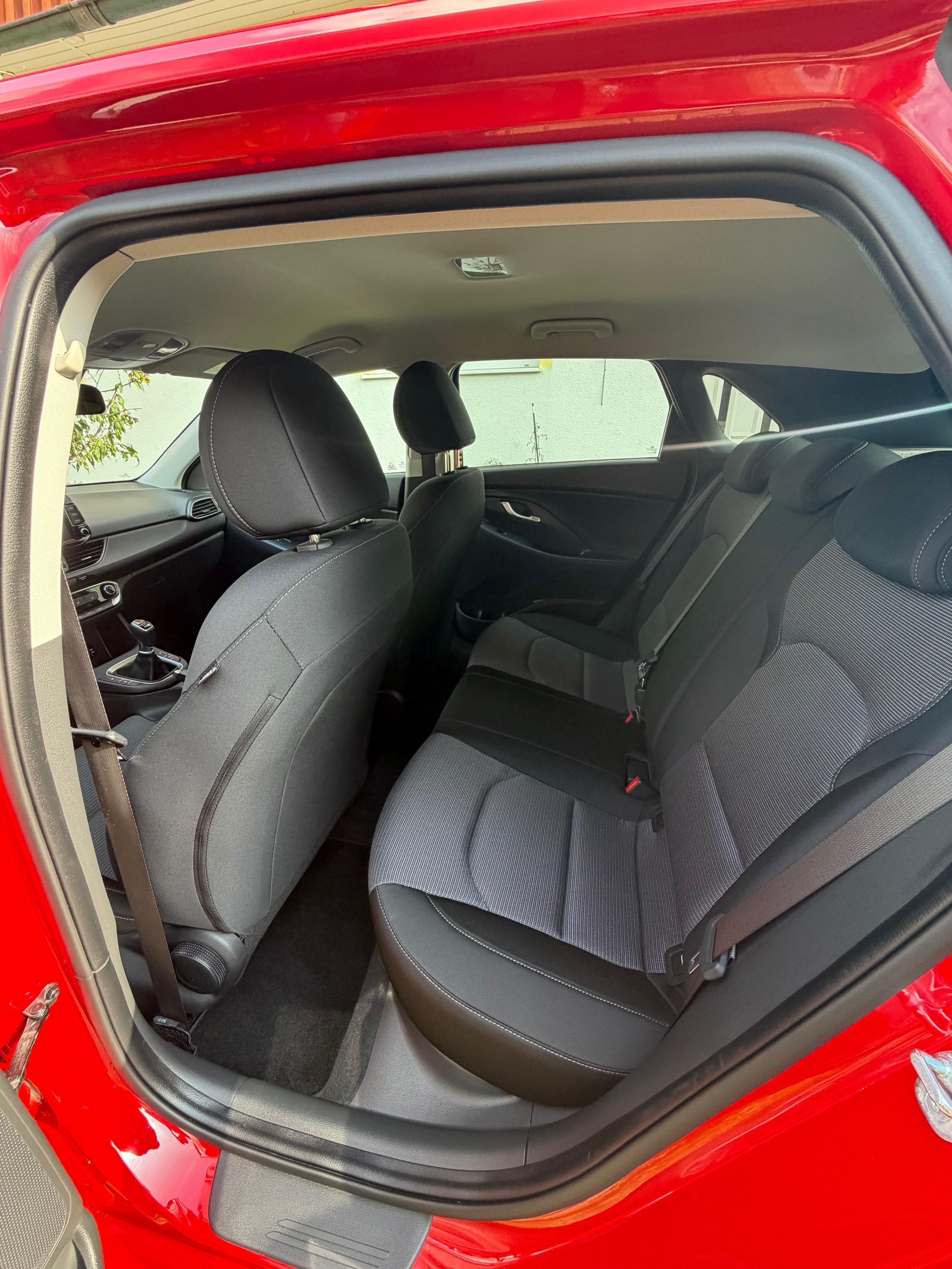 Hyundai i30, 1.5 DPI - fotka 4