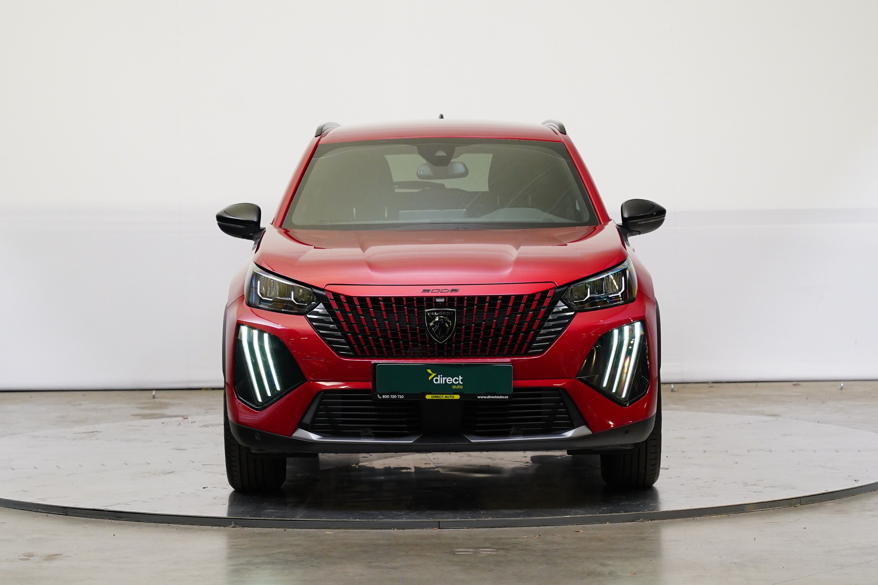 Peugeot 2008, 1.2 PureTech 74 kW ALLURE - fotka 4
