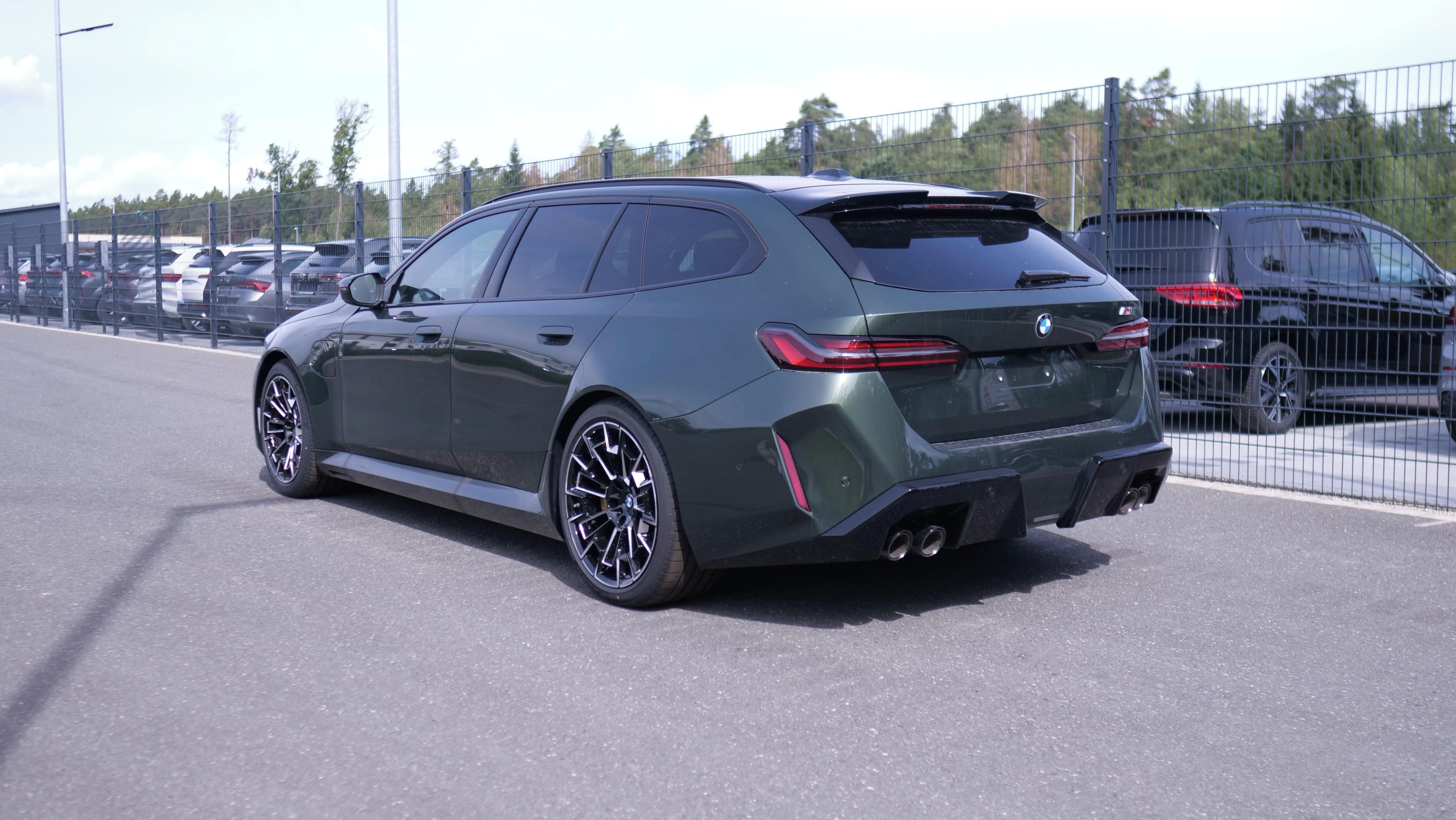 BMW M5, Touring Steptronic xDrive - fotka 6