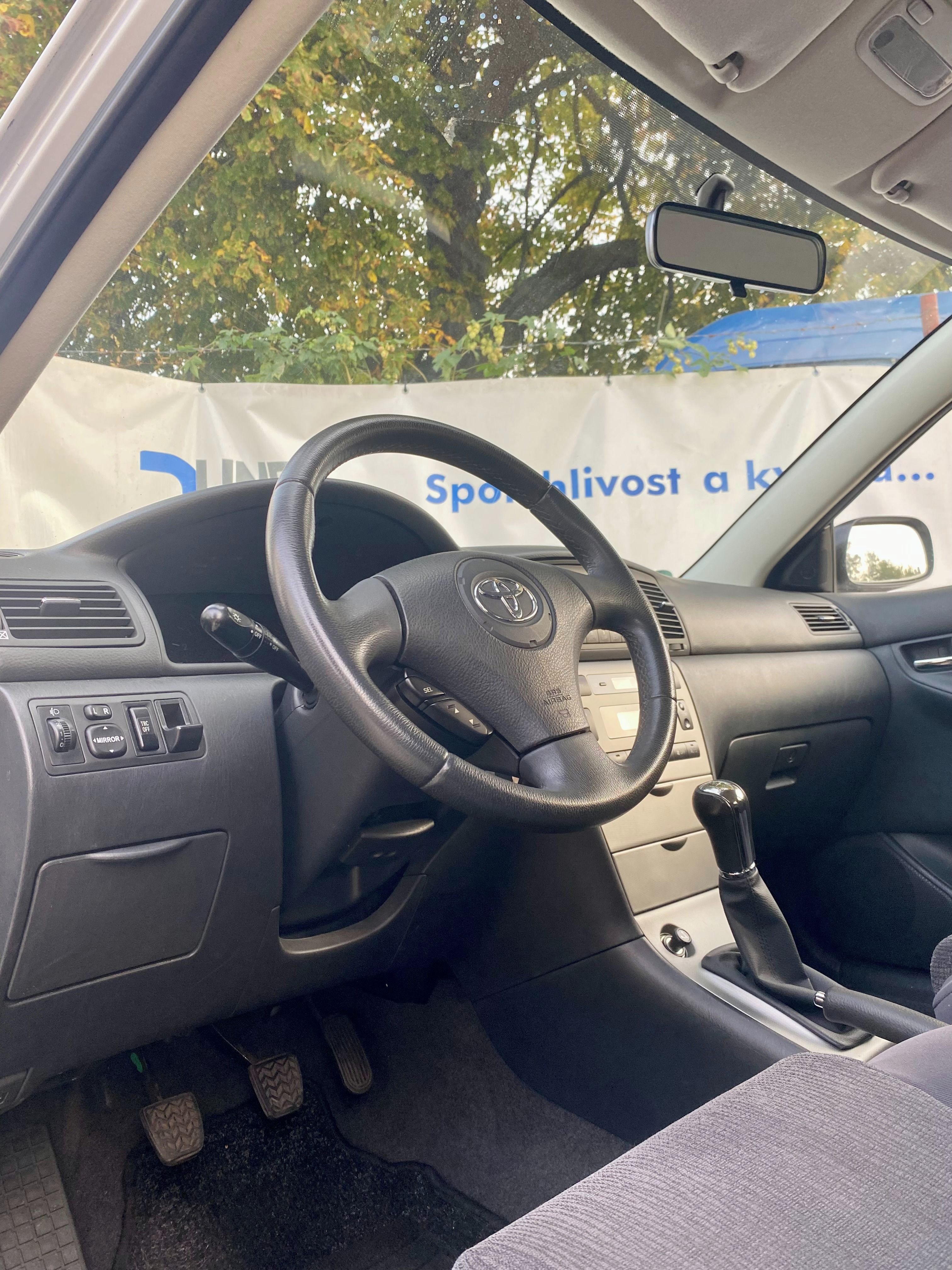 Toyota Corolla, 1.6, 1.majitel, 39tis nájezd - fotka 5