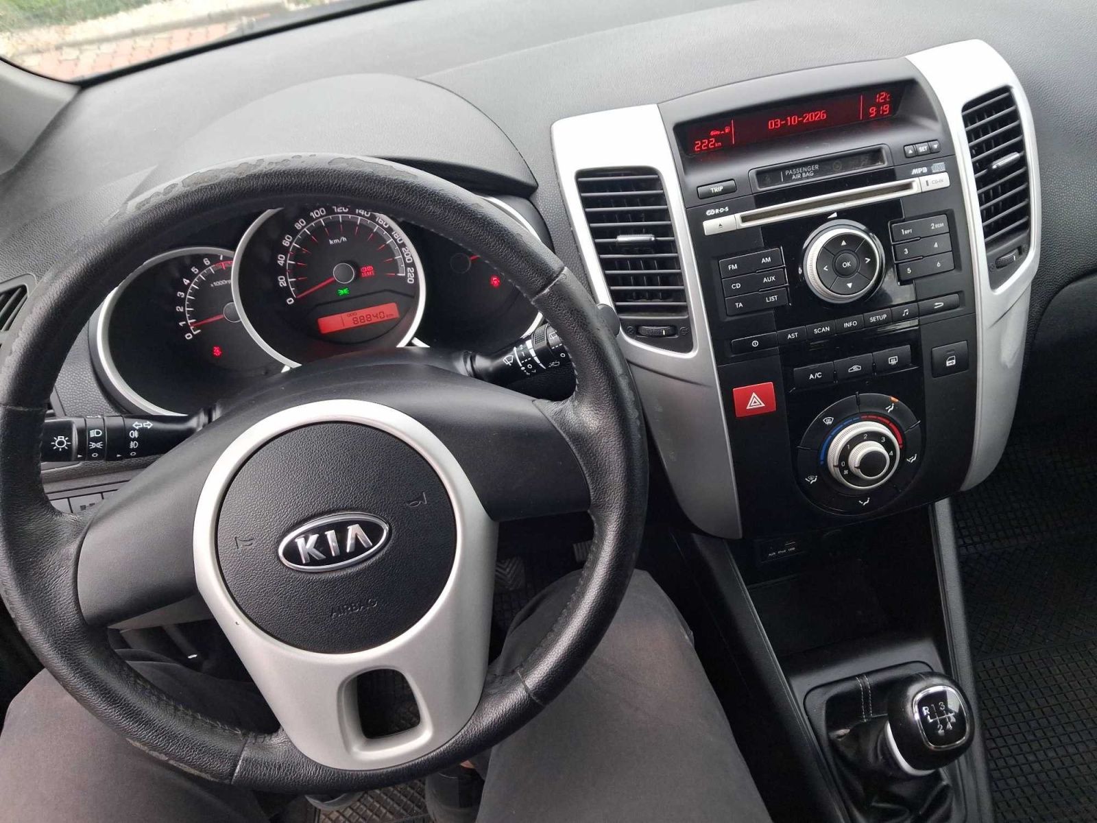 Kia Venga, 1.4 CVVT, ČR,1.maj, Serv.kniha - fotka 3