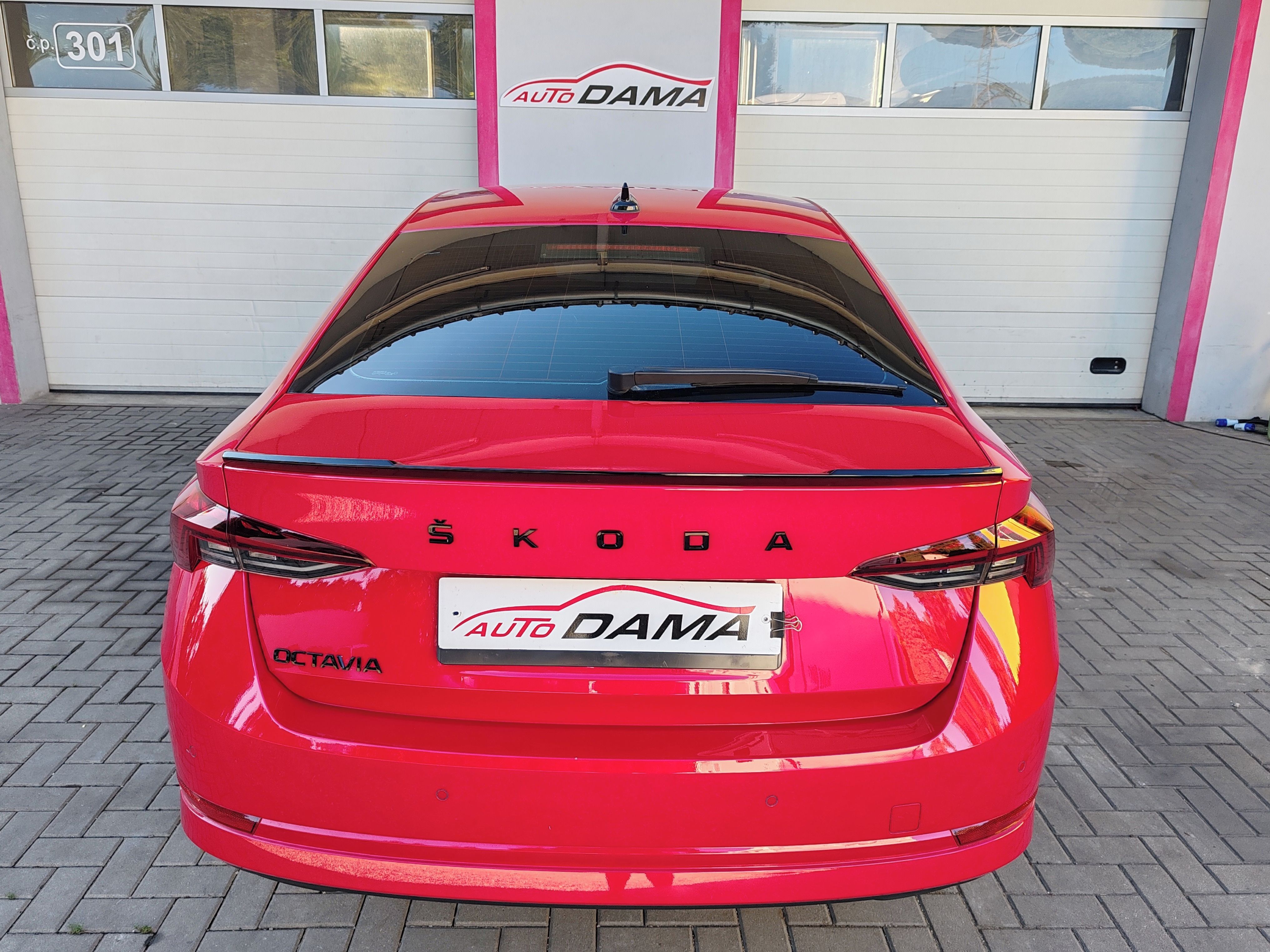 Škoda Octavia, 2.0TDI DSG Style 1Maj ČR DPH - fotka 5
