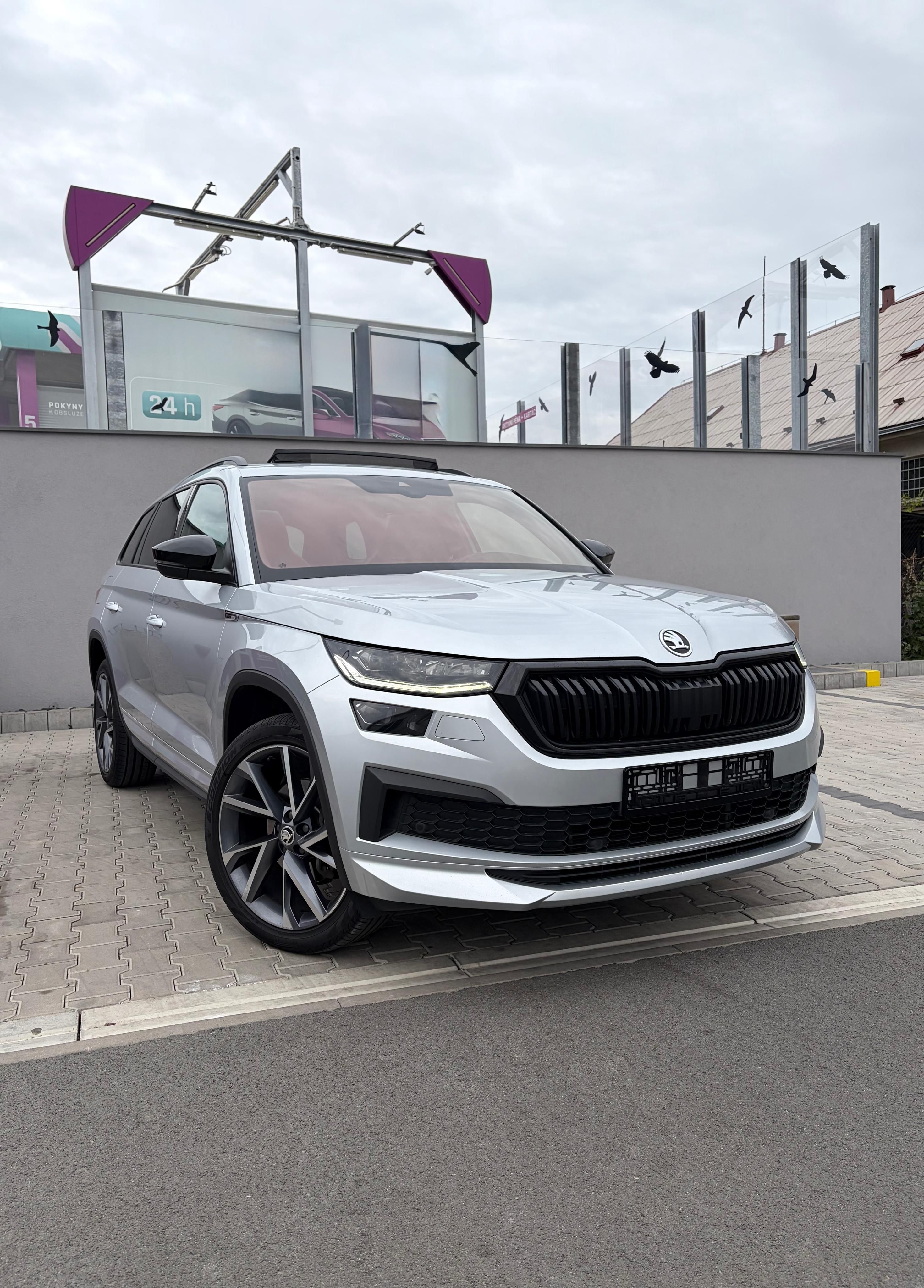 Škoda Kodiaq, 2.0TDI 110kw SPORTLINE PANO - fotka 3