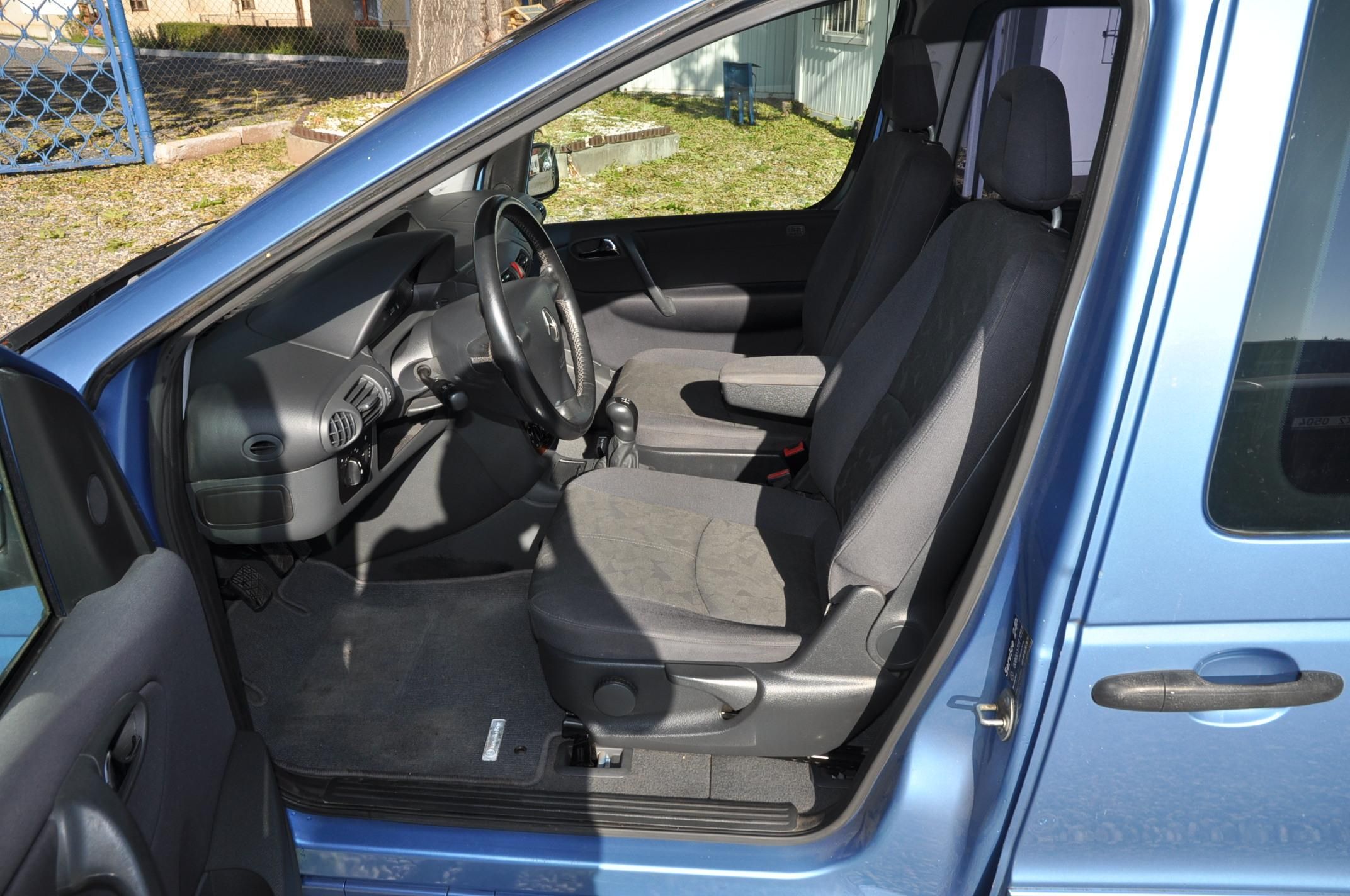 Mercedes-Benz Vaneo, 1.7CDi 67kW Ambiente - fotka 6