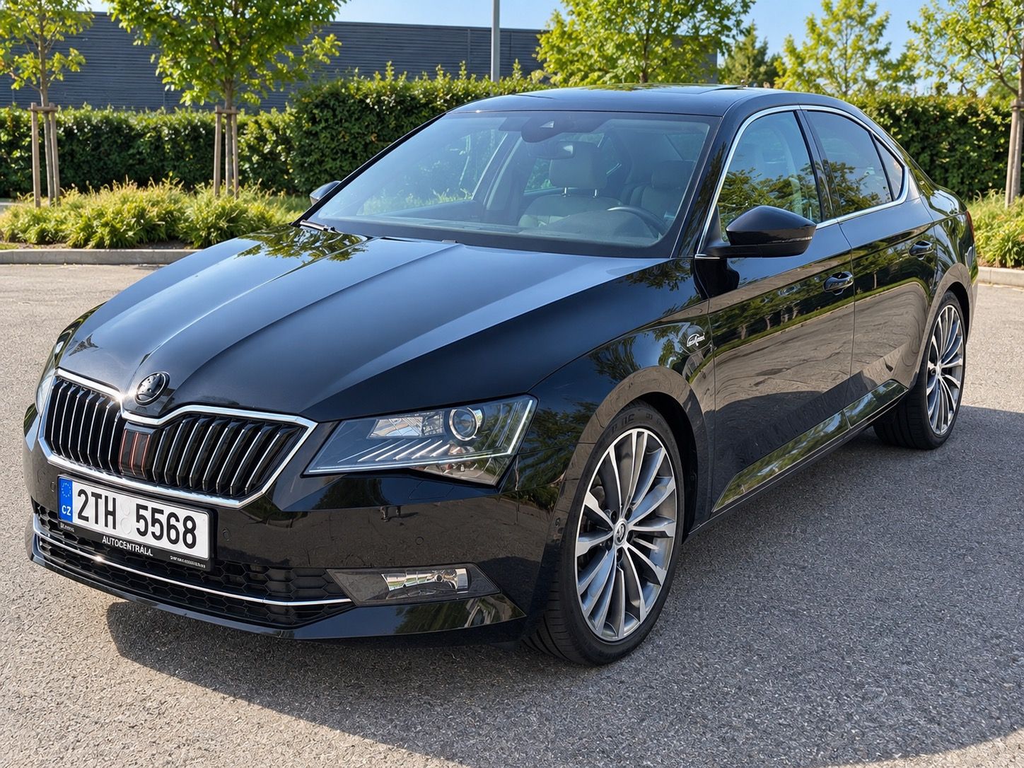 Škoda Superb, 206 kw, full bývá, top, 4x4