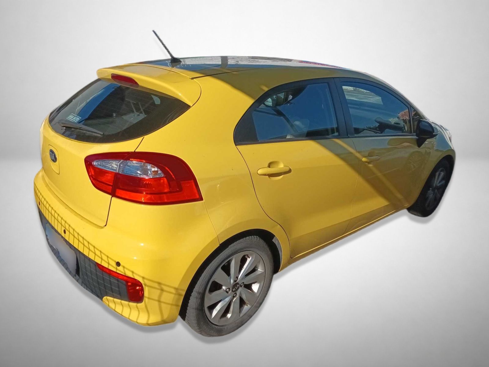 Kia Rio, 1.4 CVVT, Klima, Tempomat - fotka 2