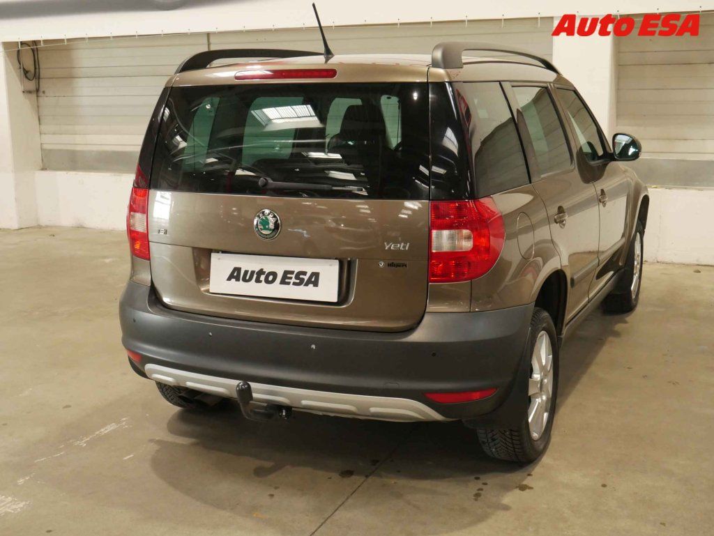 Škoda Yeti, 1.4 TSi,1.maj,AC - fotka 6