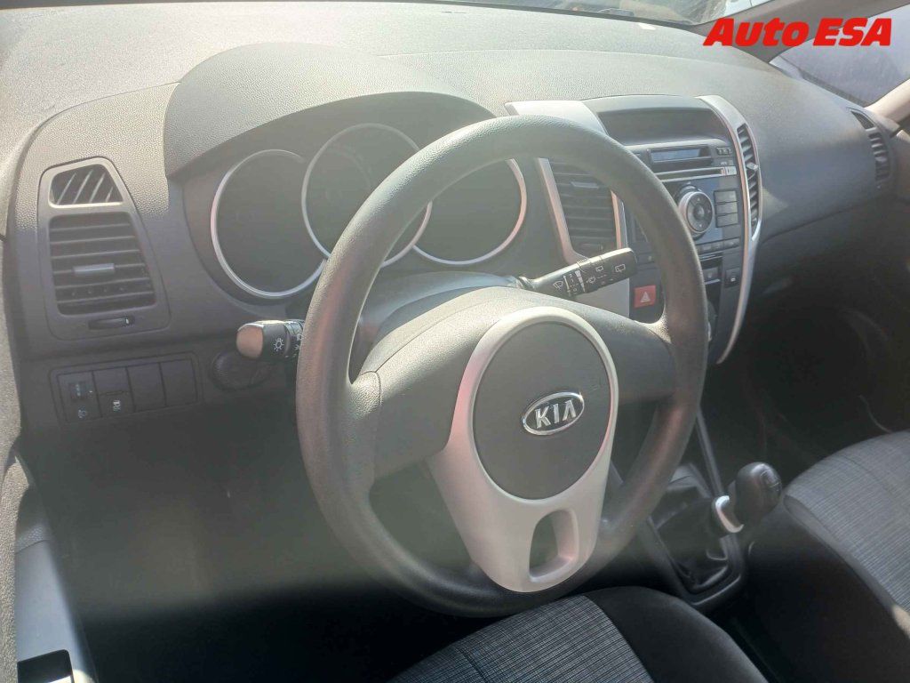Kia Venga, 1.4i - fotka 3
