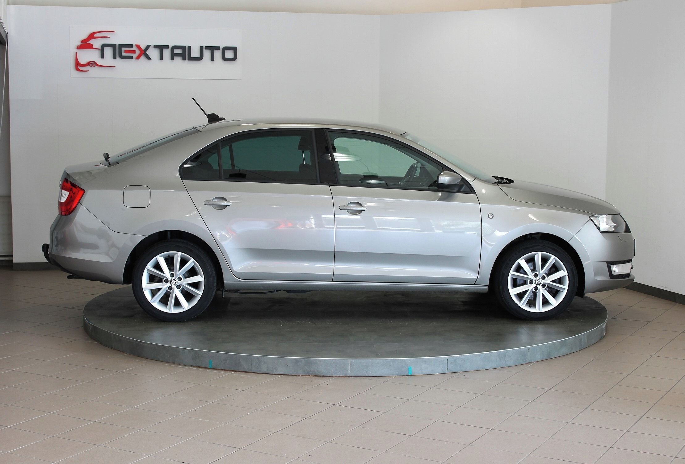 Škoda Rapid, 1.2 TSI 77kW AMBITION+, TAŽNÉ - fotka 6