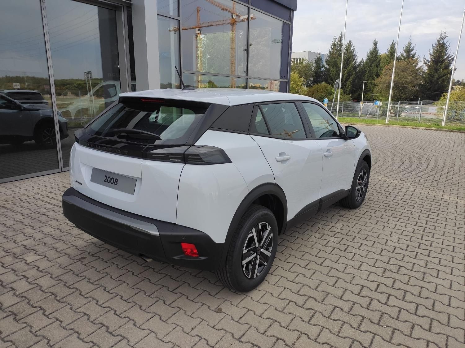 Peugeot 2008, STYLE 1.2 100k MAN6 - fotka 4