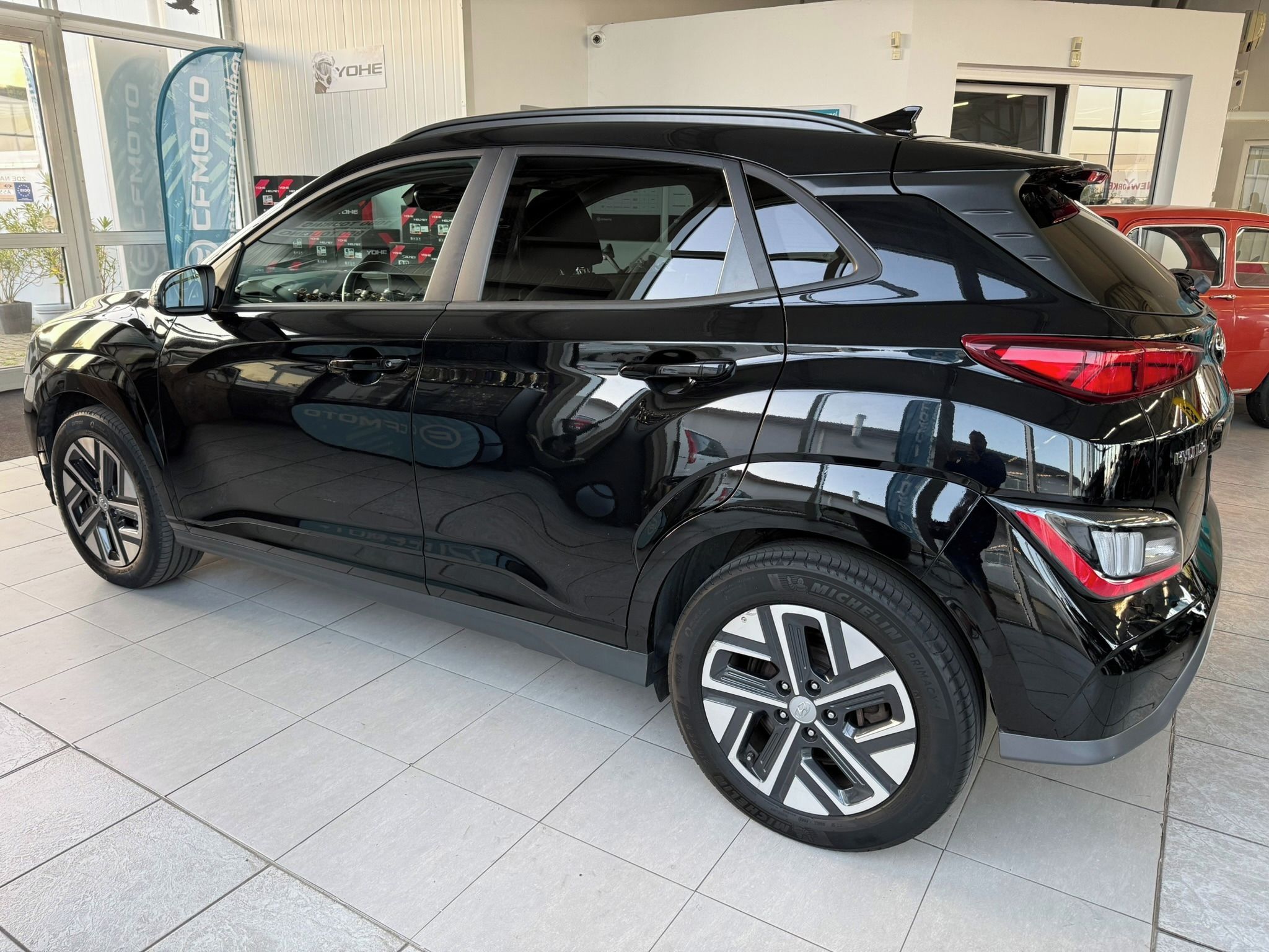 Hyundai Kona, EV100 kW/42 kWh 100%SOH - fotka 4