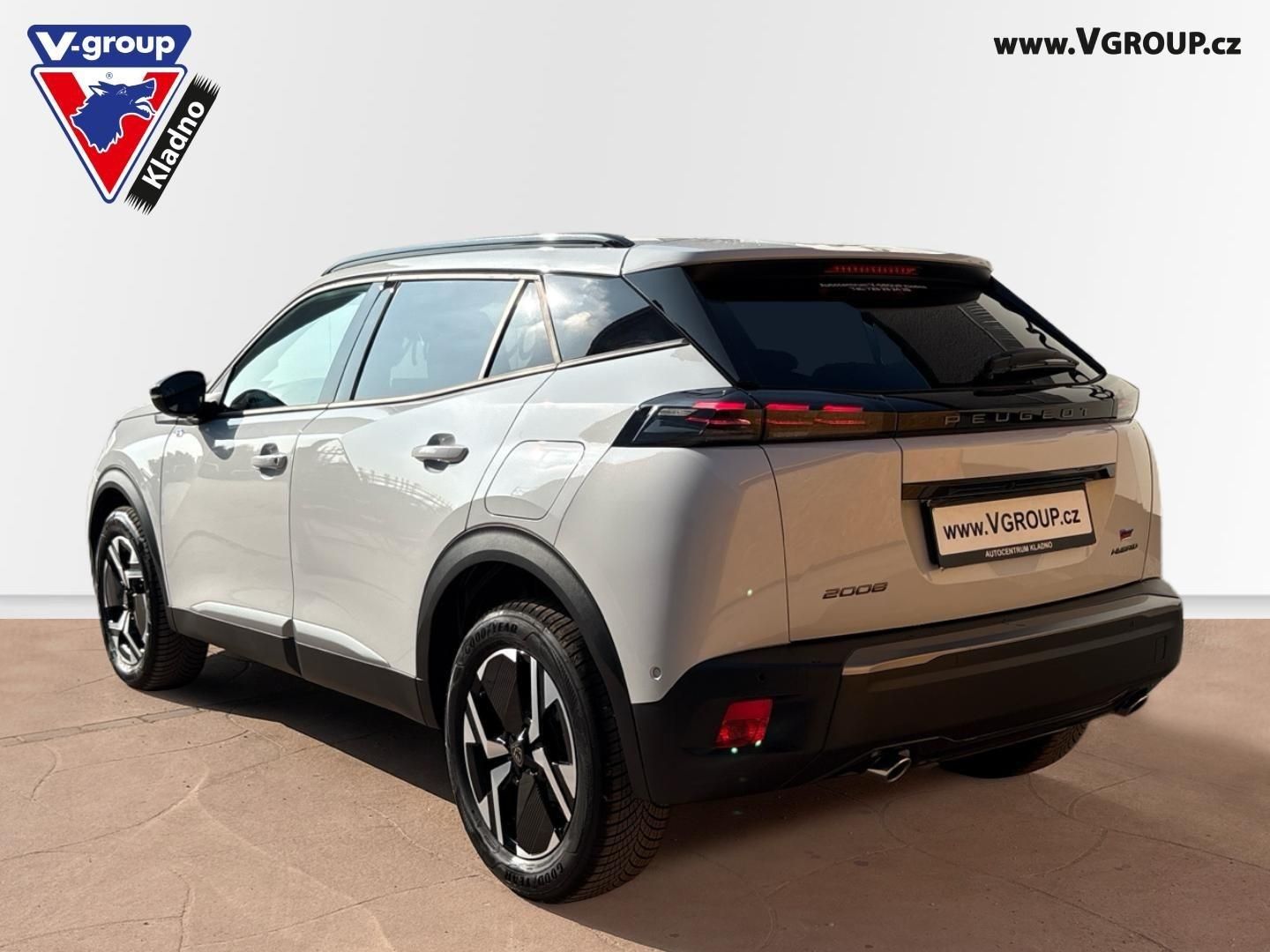 Peugeot 2008, Allure Hybrid 145 e-DCS6 - fotka 3