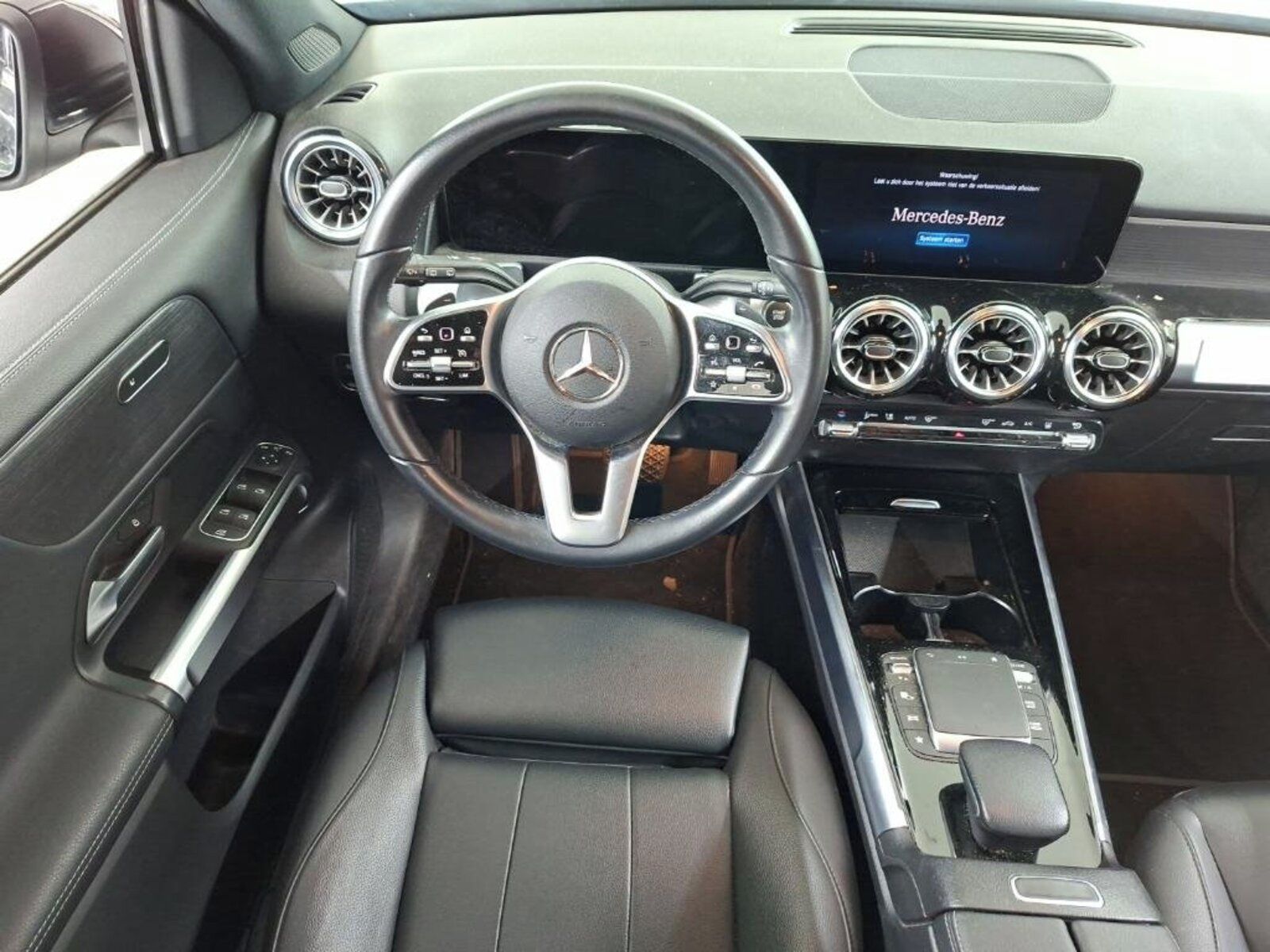 Mercedes-Benz EQB, EQB 250, Automat, Kůže, Navi - fotka 3