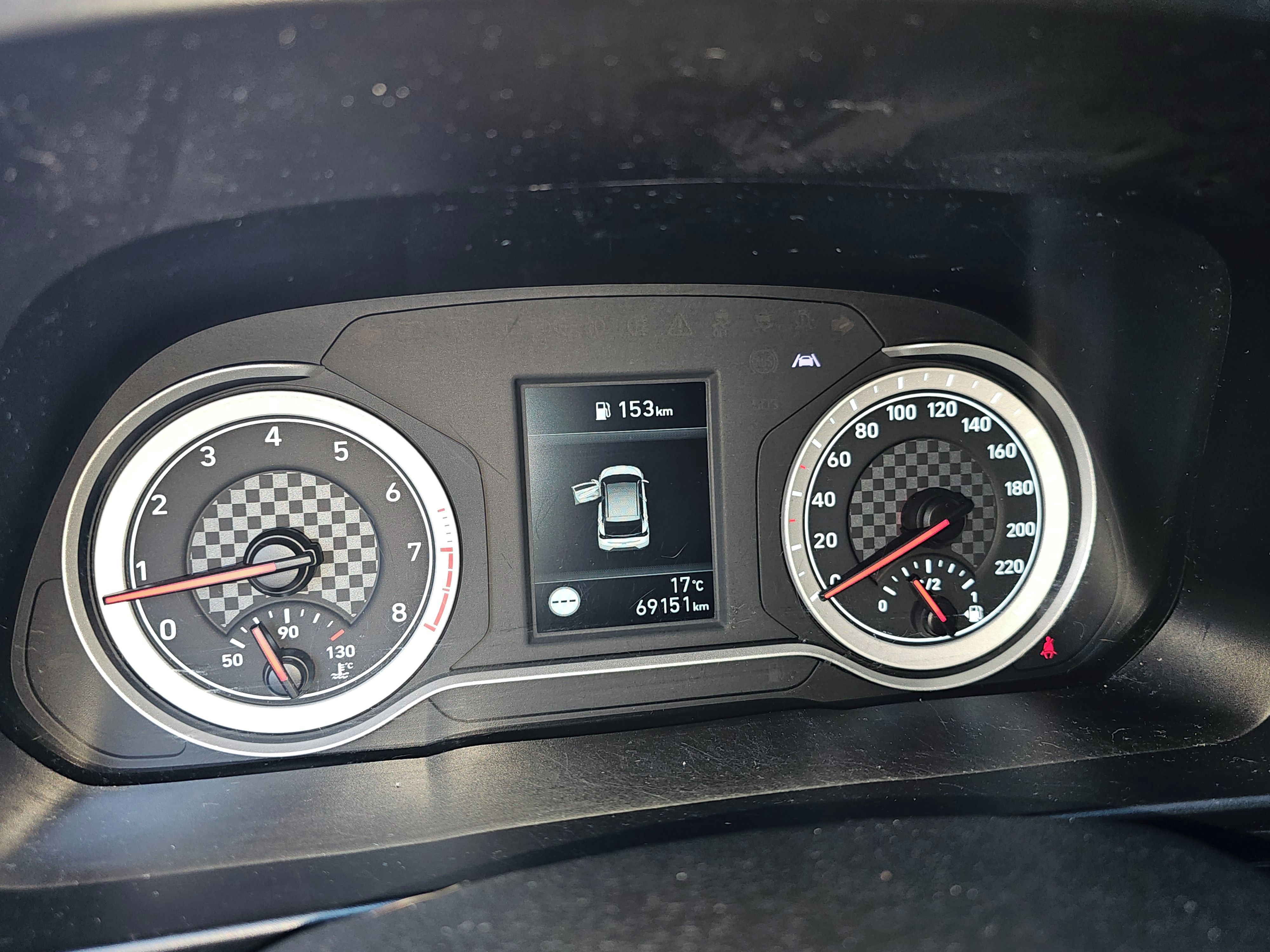 Hyundai i20, 1,2DPi Comf.Club,tažné, ALU16 - fotka 5