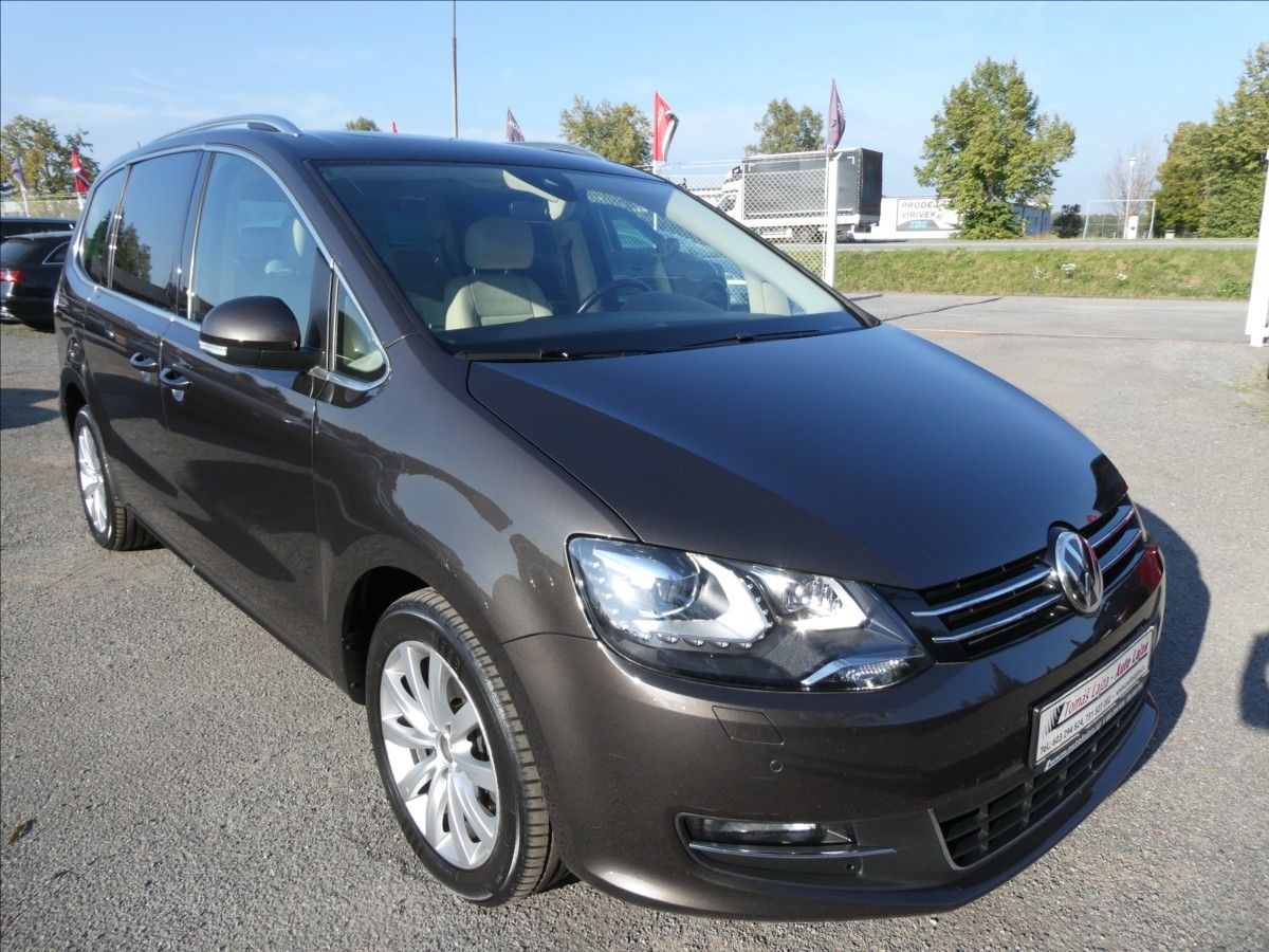 Volkswagen Sharan, 2,0 TDi HIGHLINE,7.MÍST,1.MAJ.