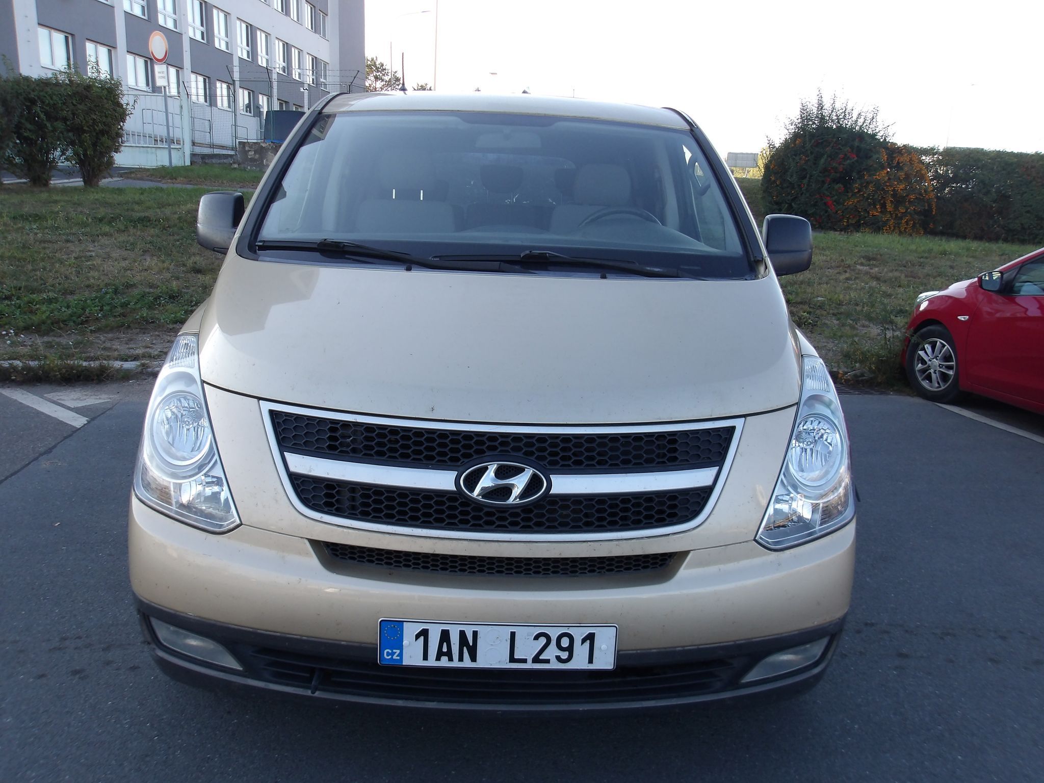 Hyundai H 1, 2,5CRDi ČR 6 MÍST Po GO motoru - fotka 4